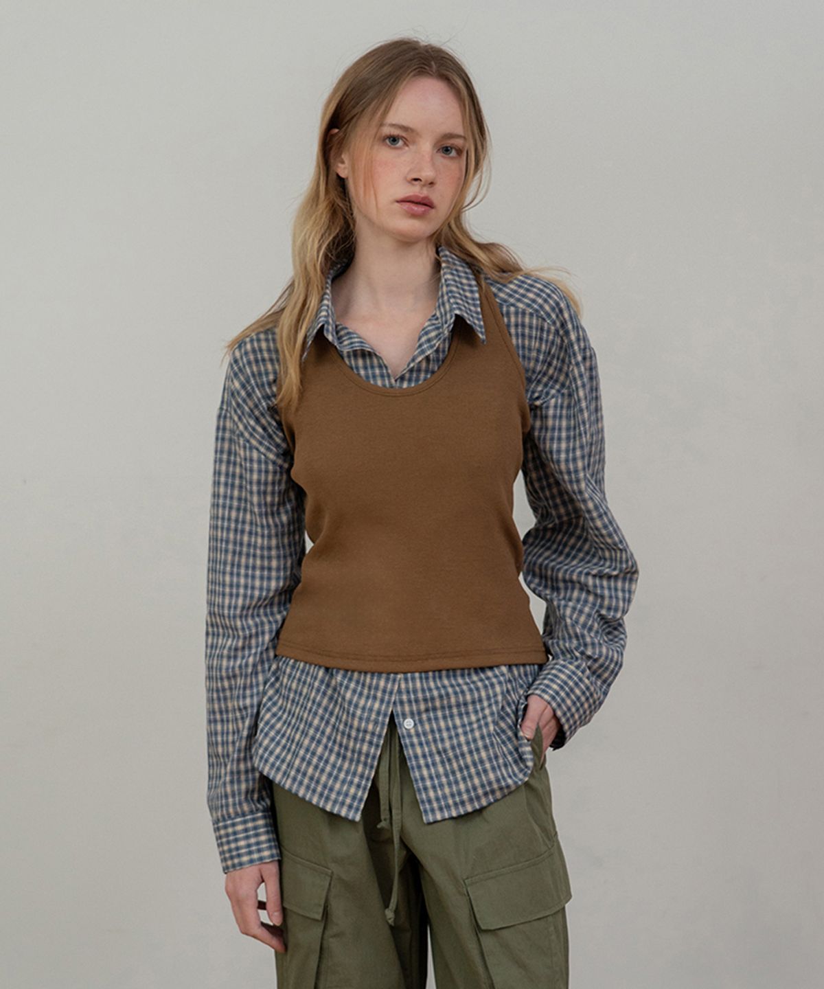 어패럴아카이브(APPAREL ARCHIVE) More halter sleeveless - Brown