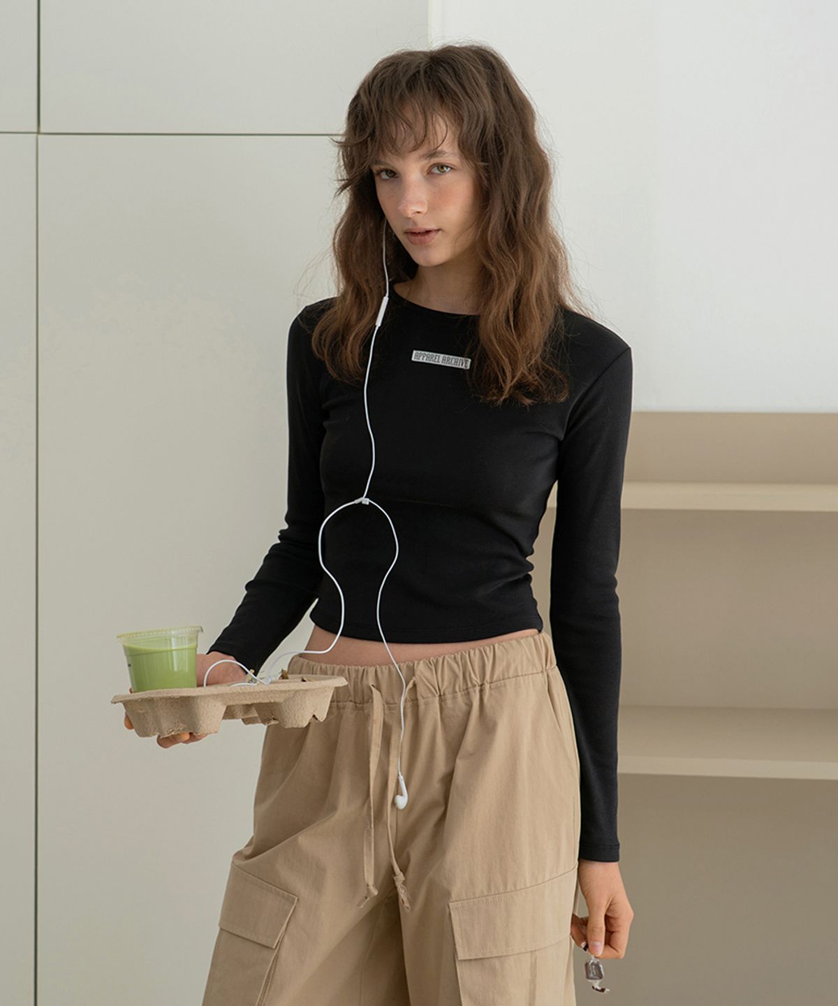 어패럴아카이브(APPAREL ARCHIVE) Fair long-sleeved tee - Black