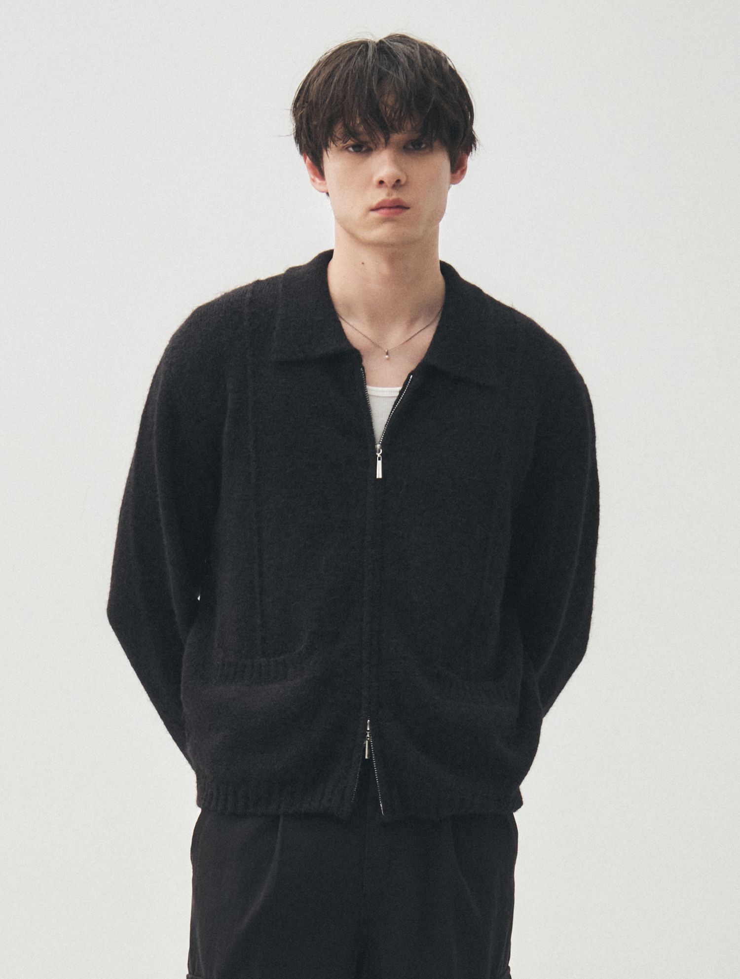 MUSINSA公式 | MINAV ウールクロップニットジャケット[ブラック]