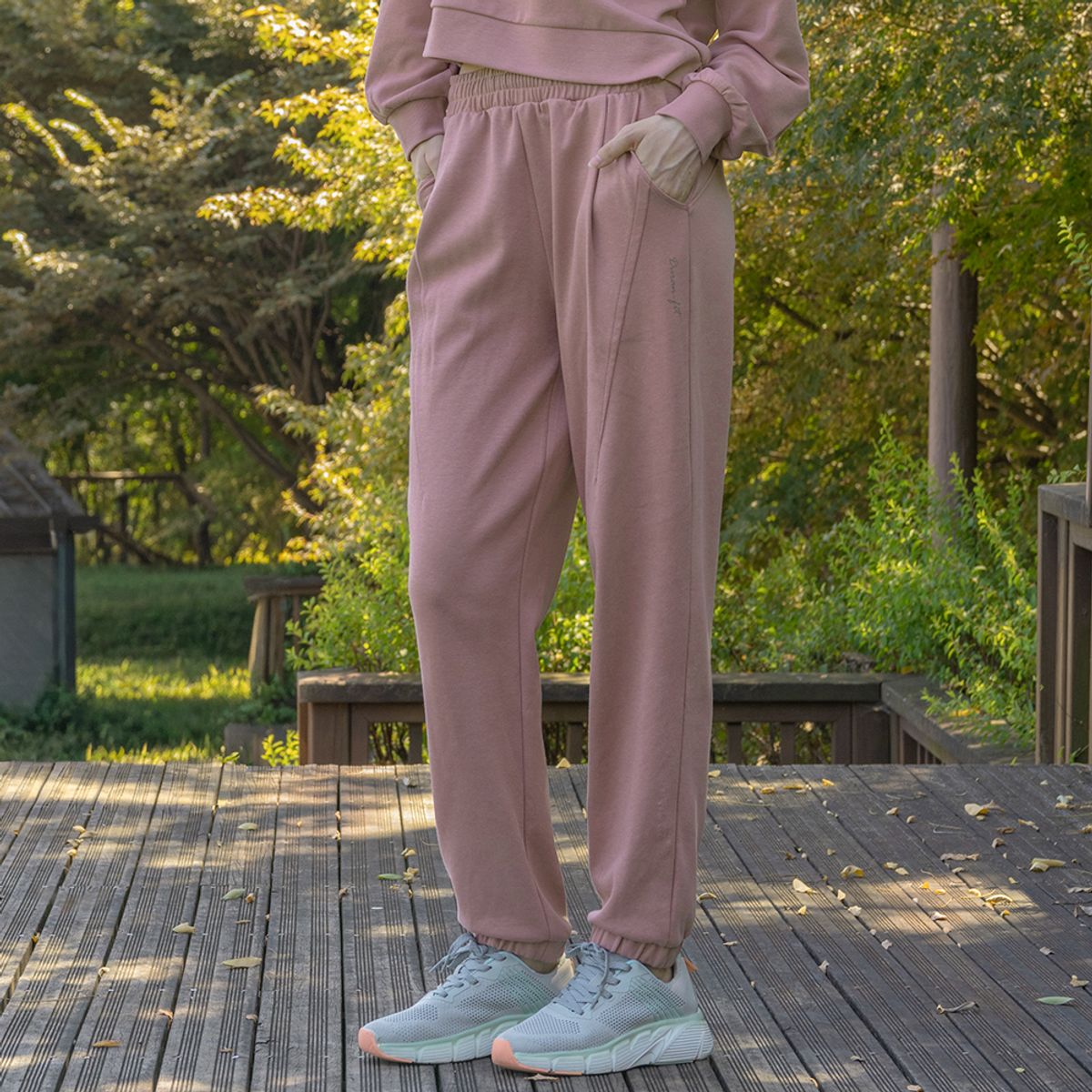 뒤란(DURAN) 담비 액티브 조거 트랙 팬츠 DBF5W-9225 3colors