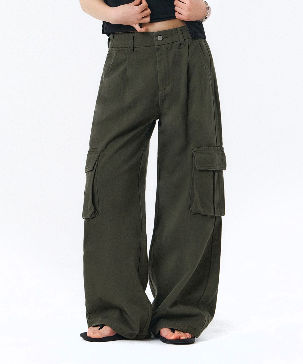 랜덤오프(RANDOMOFF) BTB :  THE CLASSIC CARGO JEANS [STONE KHAKI]