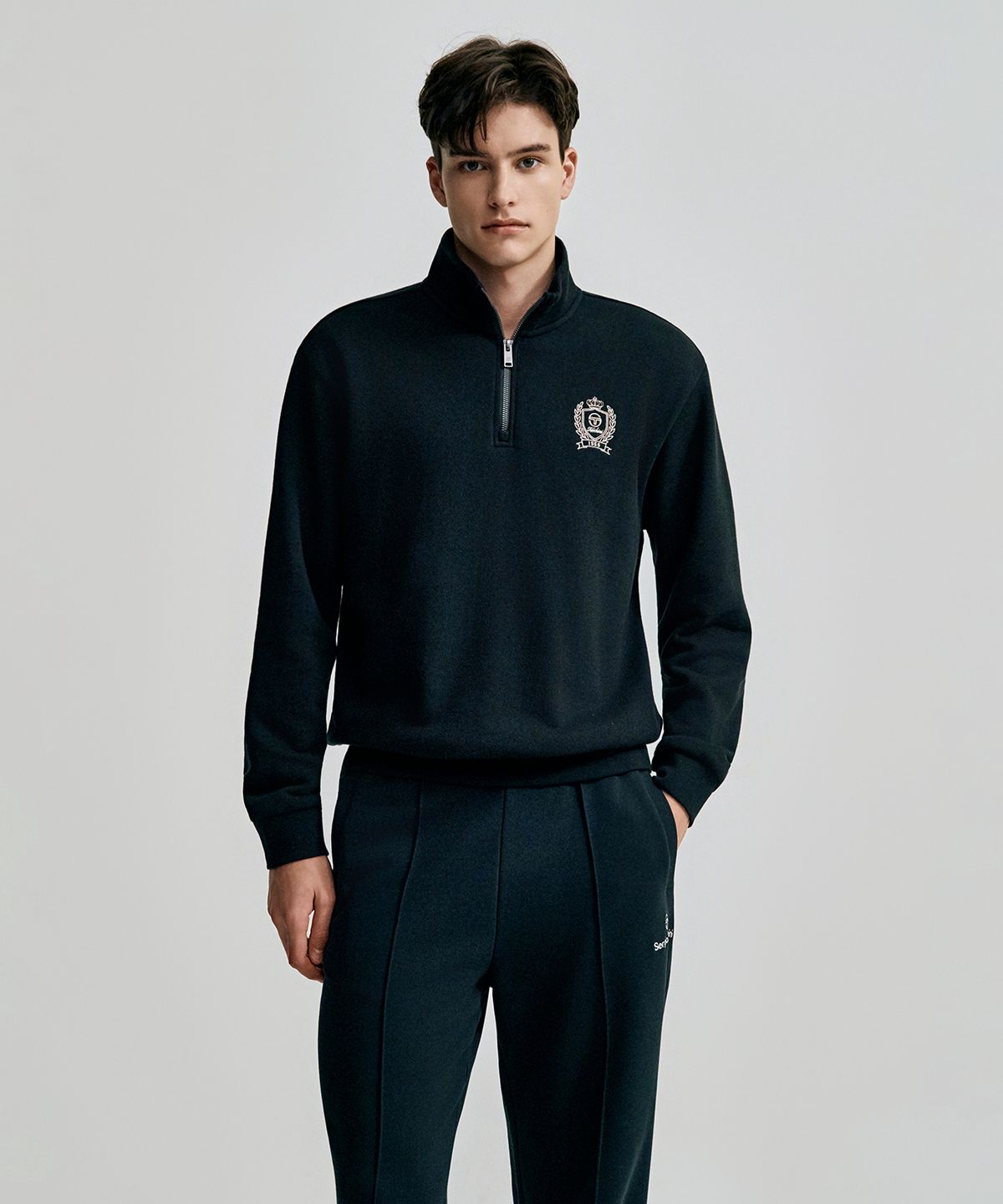 세르지오 타키니(SERGIO TACCHINI) M 클래식 기모 하프집 풀오버 (Black)