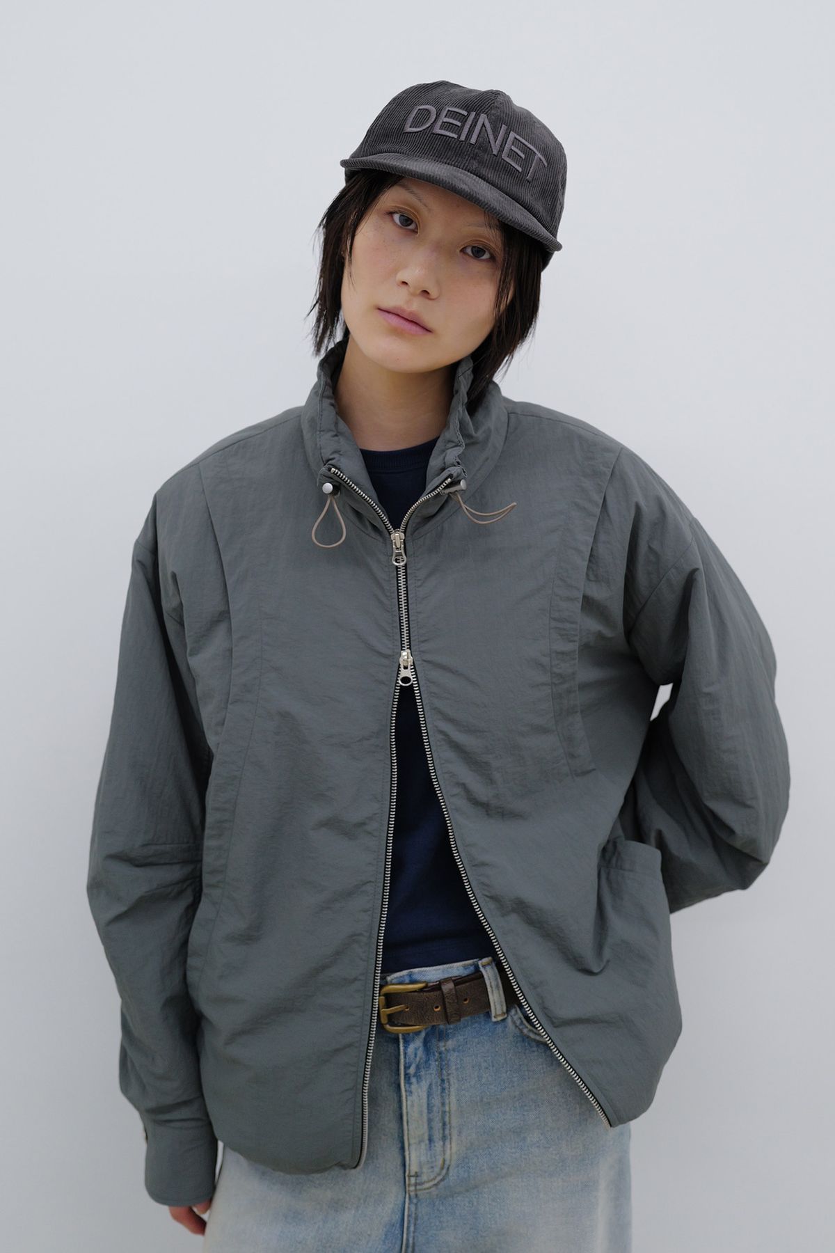 다이닛(DEINET) DEINET CHECK CONTRAST BOMBER JACKET IN CHARCOAL