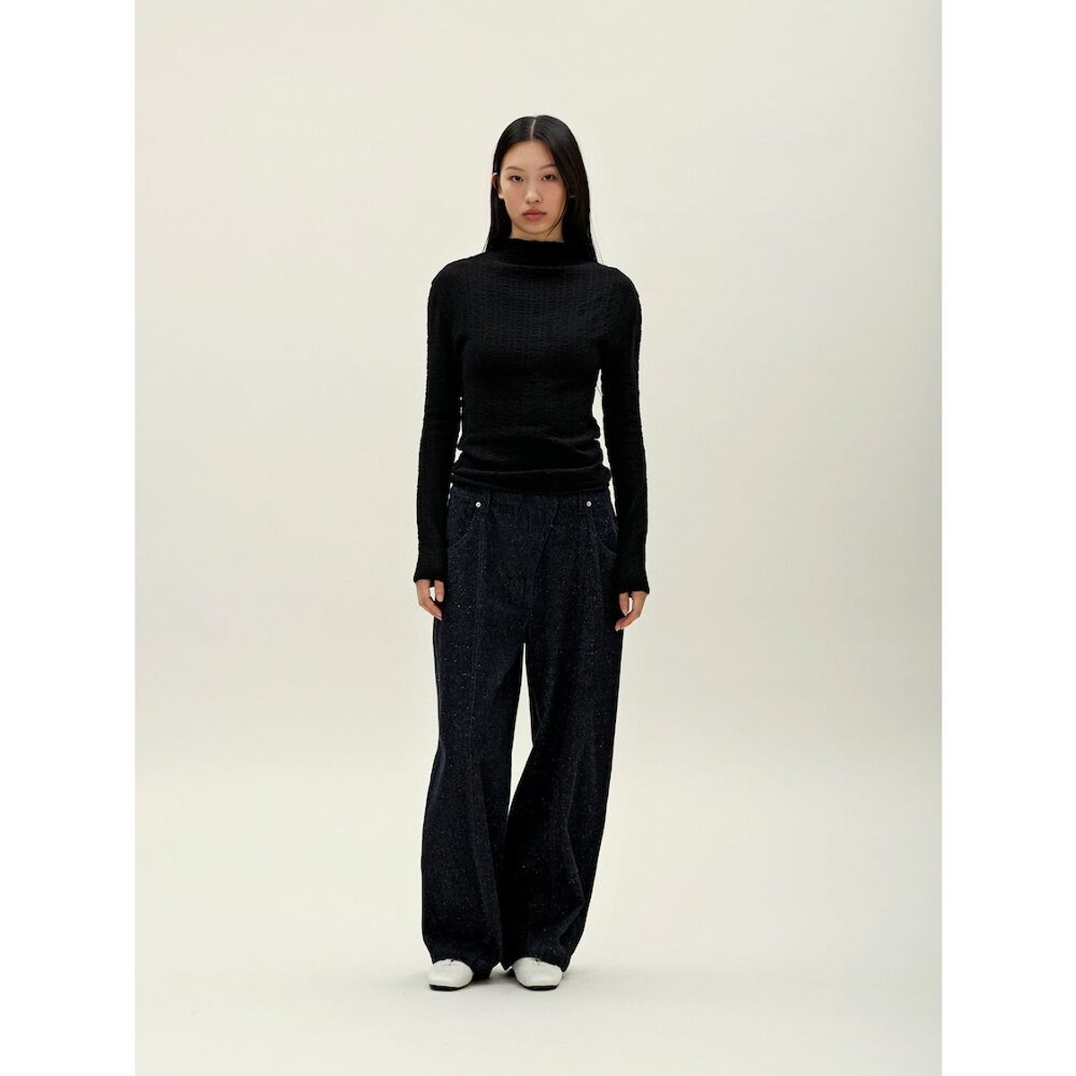 앙개(ANGGAE) Smocked Pullover  Black