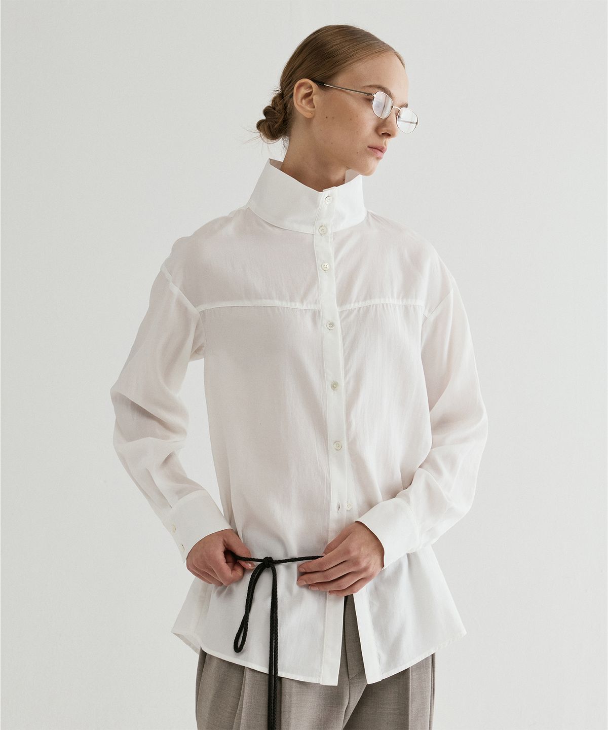 프롬웨얼(FROMWHERE) Band Collar Button-Up Shirt Off White