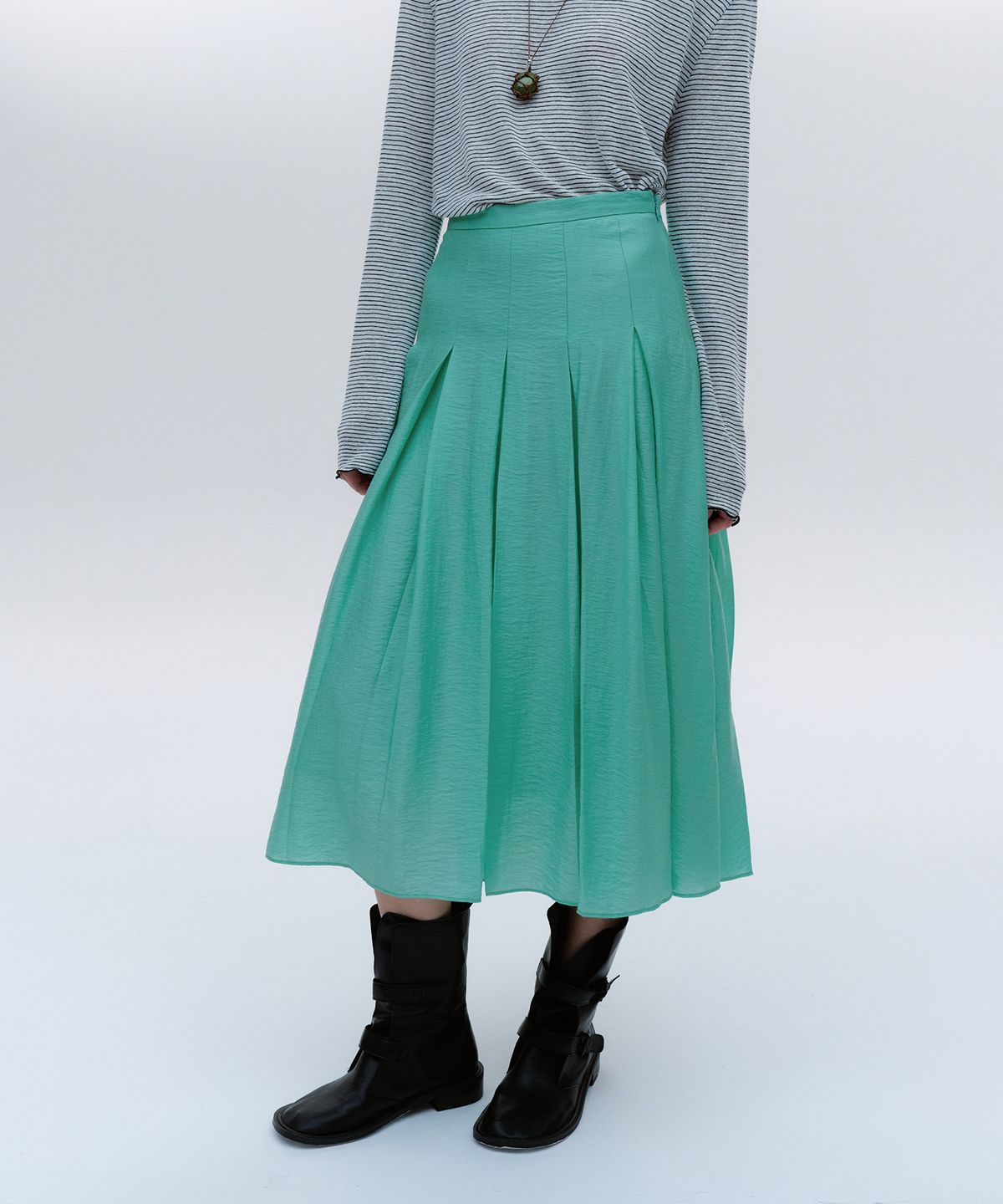 솔티페블(SALTY PEBBLE) SHIMMER PLEATED SKIRT [MINT]