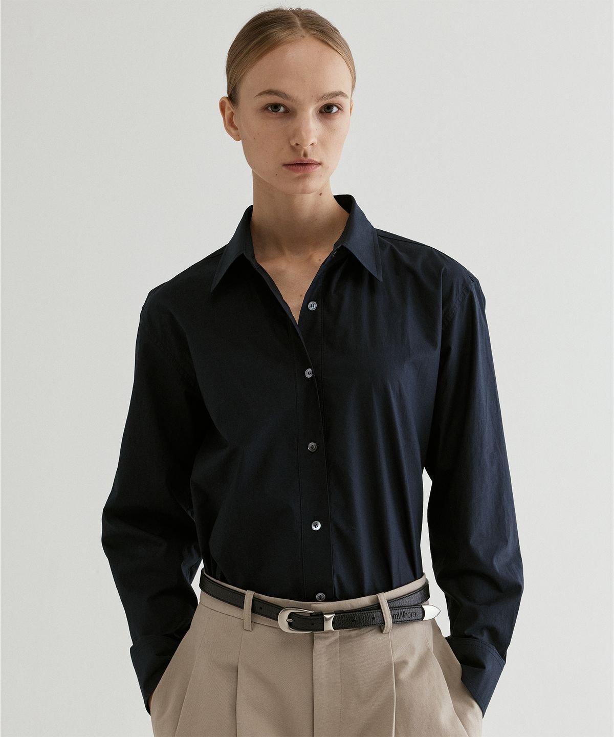 프롬웨얼(FROMWHERE) Classic Cotton Long Sleeve Shirt Navy