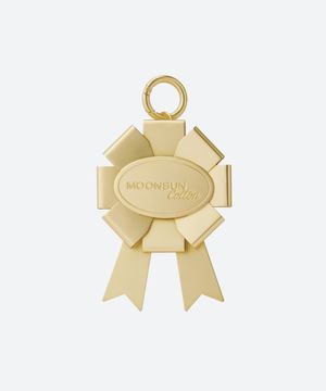 M.C Rosettes Metal Key Ring / Gold