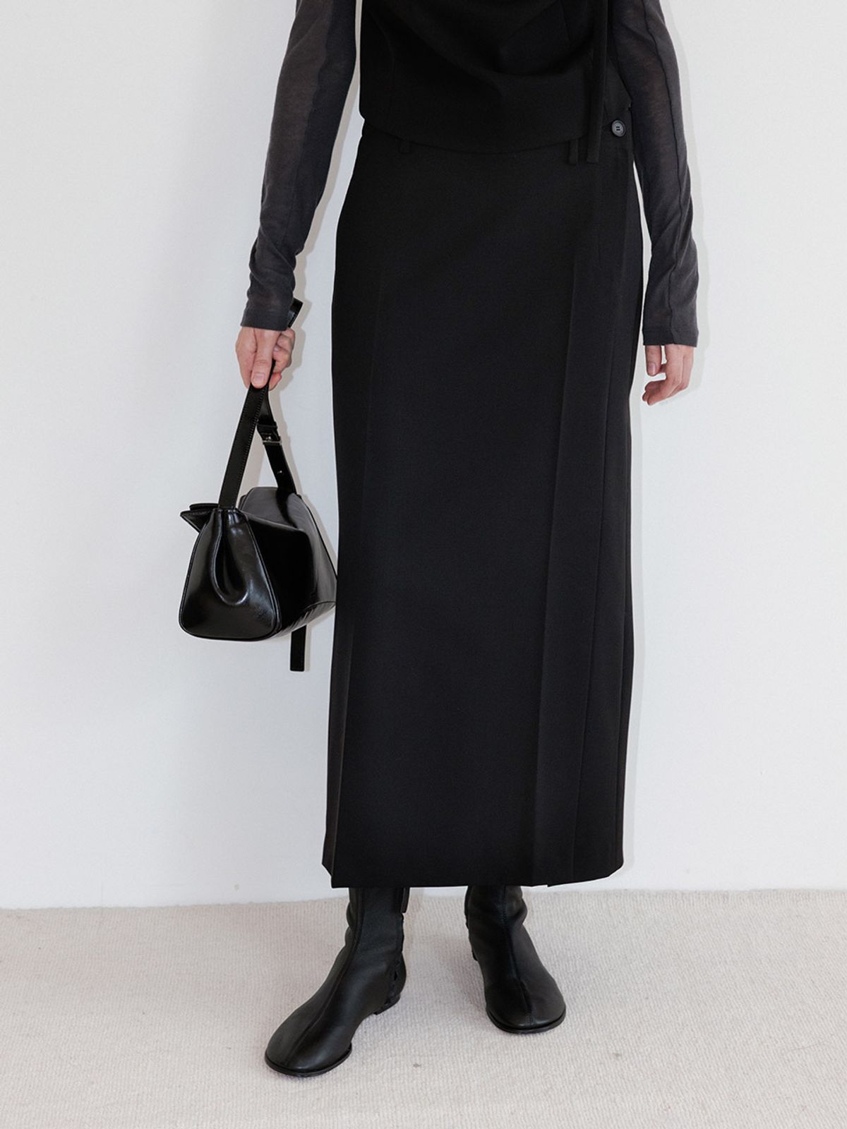 루에브르(LOEUVRE) Asymetric H-line Long Skirt SW5AS330-10