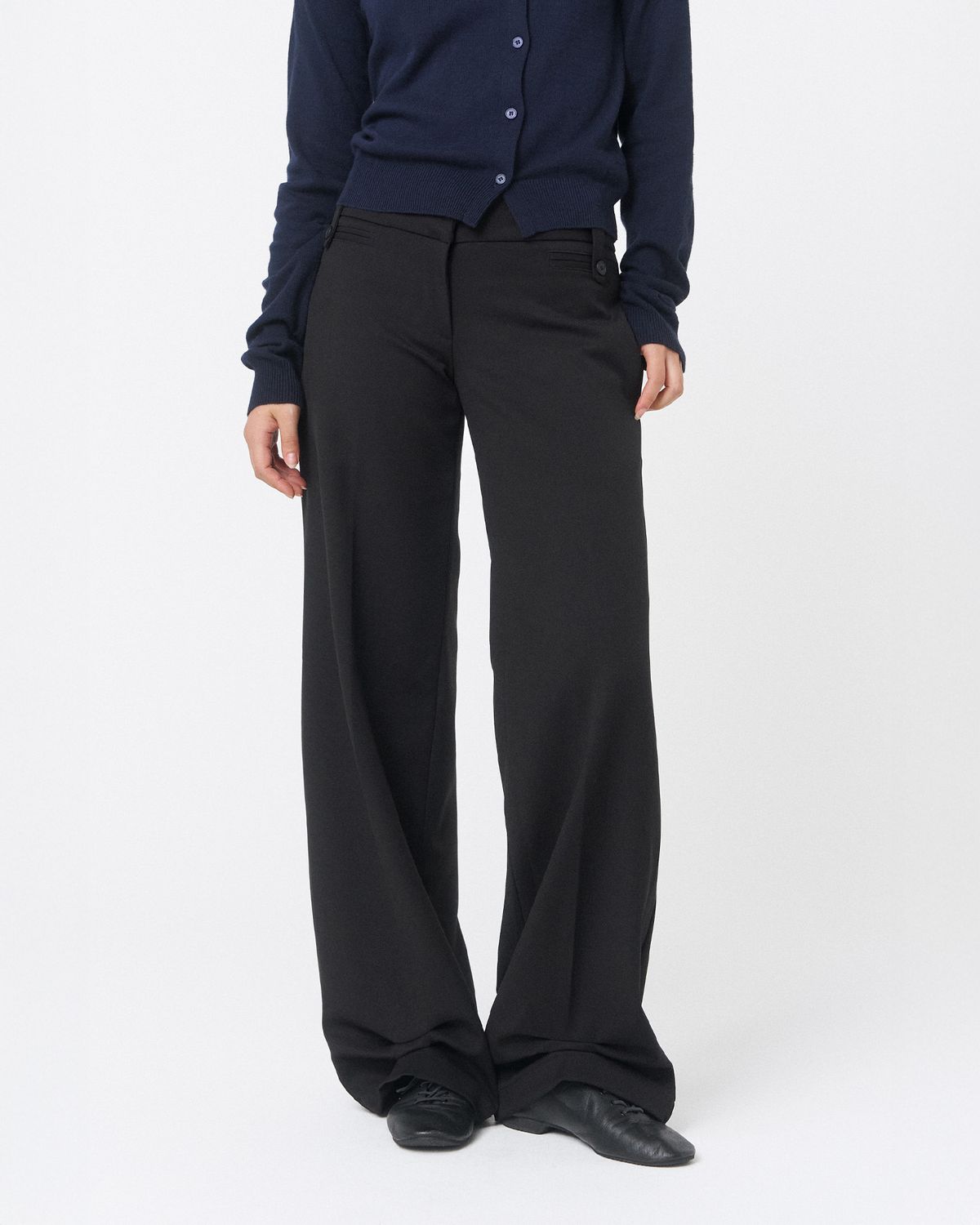 미세키서울(MISEKI SEOUL) Tuck detail slacks pants BLACK