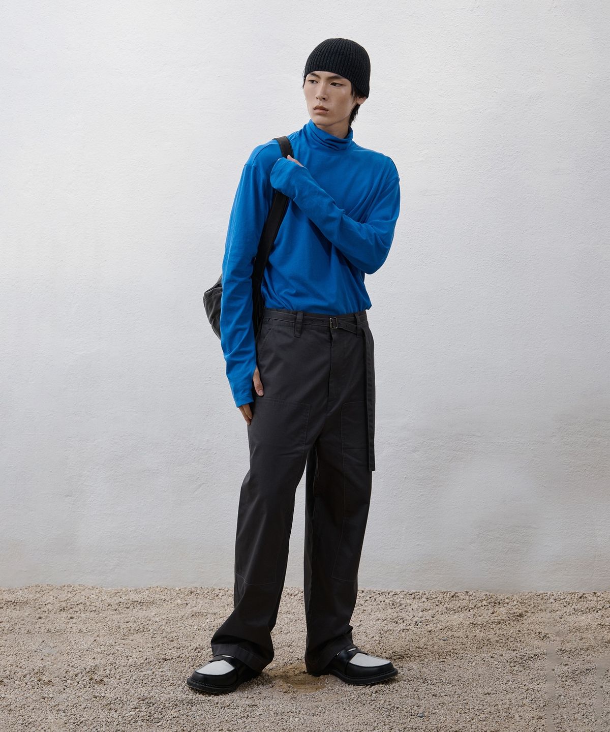 유스(YOUTH) Finger Hole L/S T-shirt - Blue