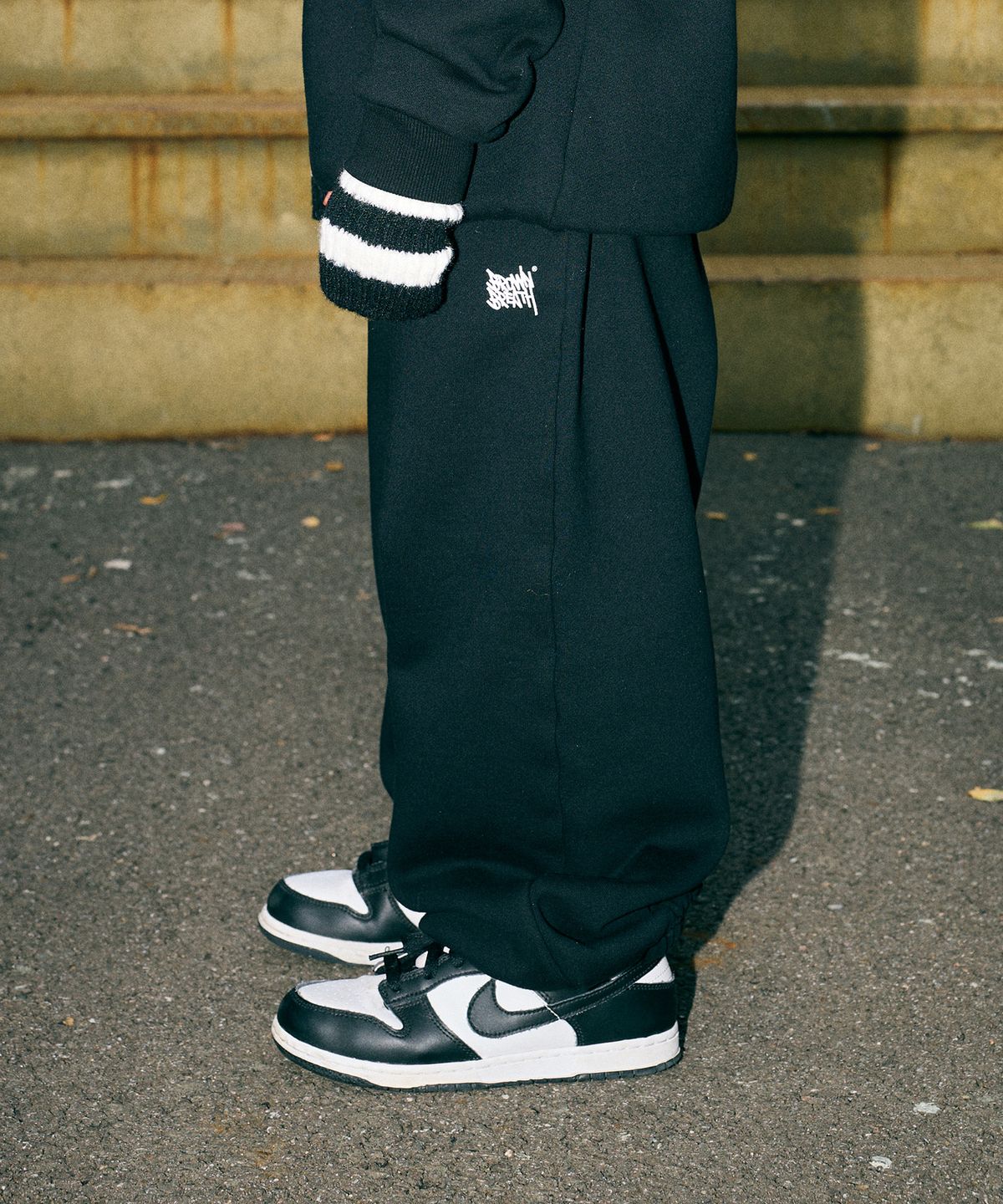 브라운브레스 키즈(BROWNBREATH KIDS) KIDS TAG SWEAT PANTS - BLACK