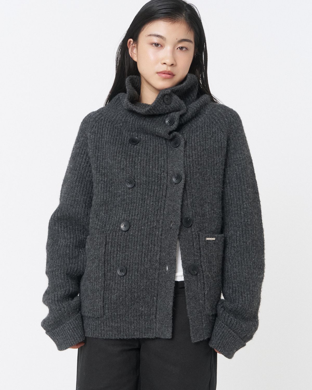 미세키서울(MISEKI SEOUL) Double button bold knit CHARCOAL