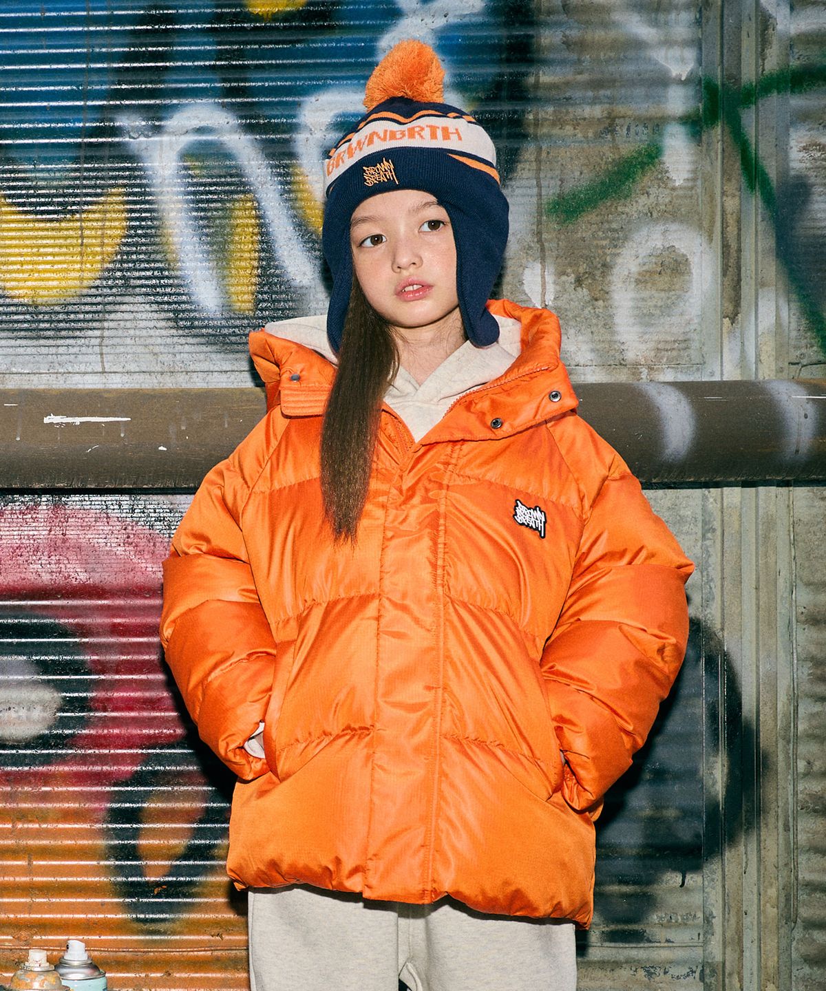 브라운브레스 키즈(BROWNBREATH KIDS) KIDS TAG HOODIE PADDING JUMPER - ORANGE