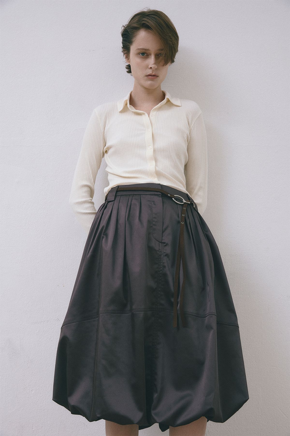 미드앤로우(MIDNLOW) Balloon Banding Skirt (Brown)