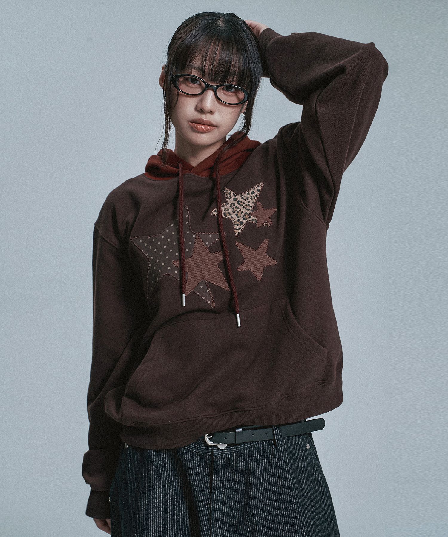 MUSINSA公式 | MOO Multi-Star Applique Color Block Hoodie
