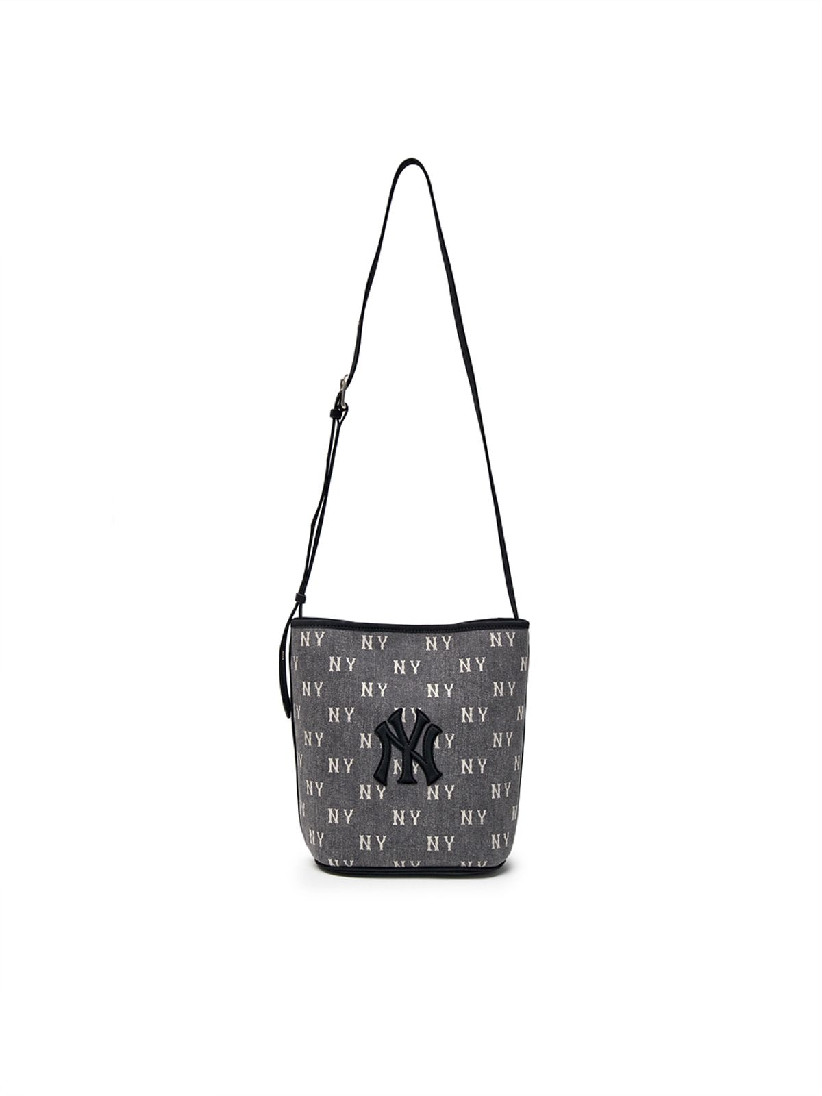 엠엘비(MLB) 클래식 모노그램 빈티지 데님 버킷백 NY (Charcoal Grey)