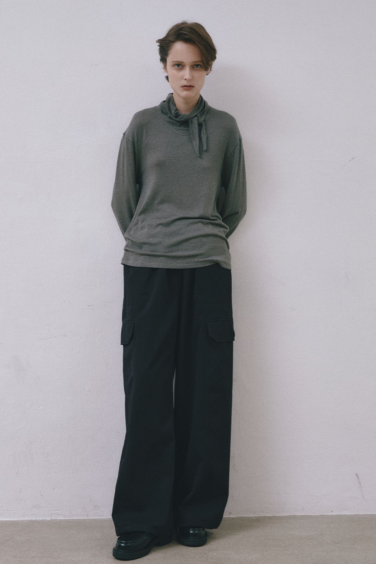 미드앤로우(MIDNLOW) Big Pocket Wide Pants (Black)