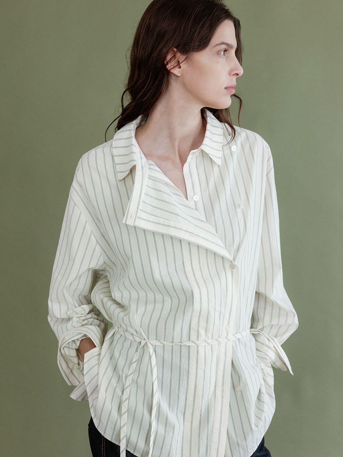 루에브르(LOEUVRE) Asymetric Double Placket Stripe Shirt SW5AB326-09