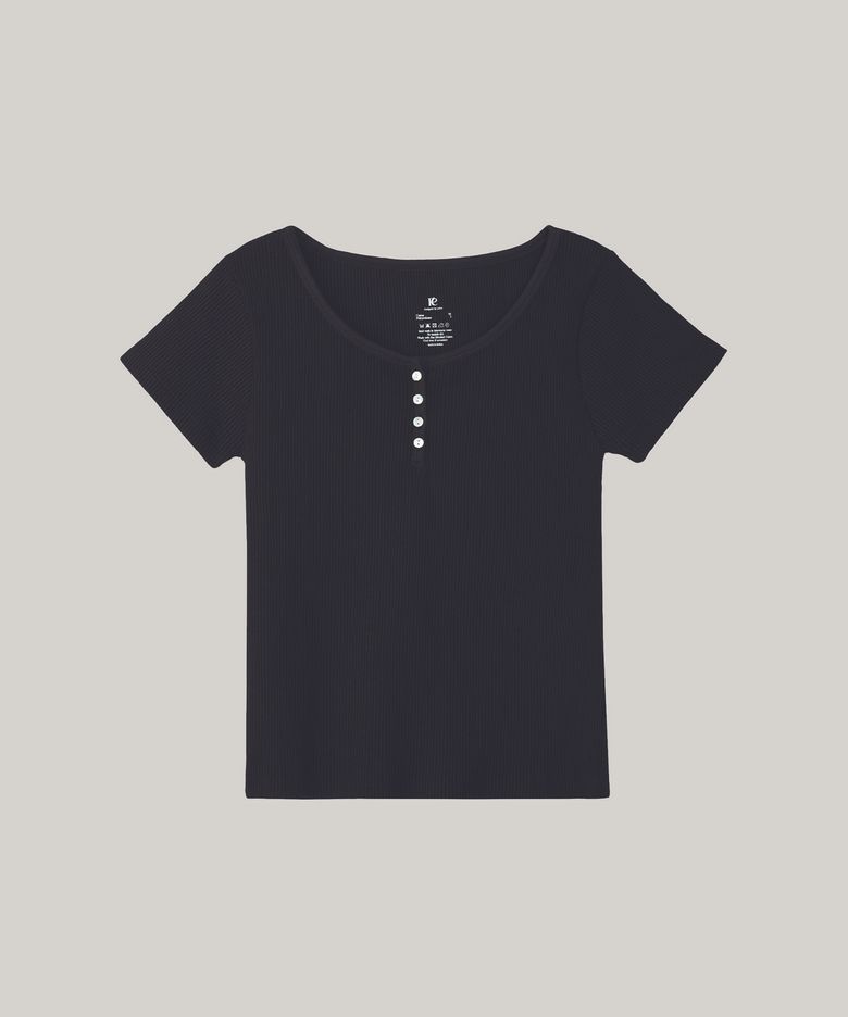 u neck button t-shirts_black