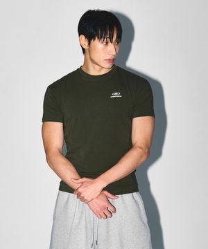 B-SYMBOL LOGO MUSCLE FIT T-SHIRTS [KHAKI]