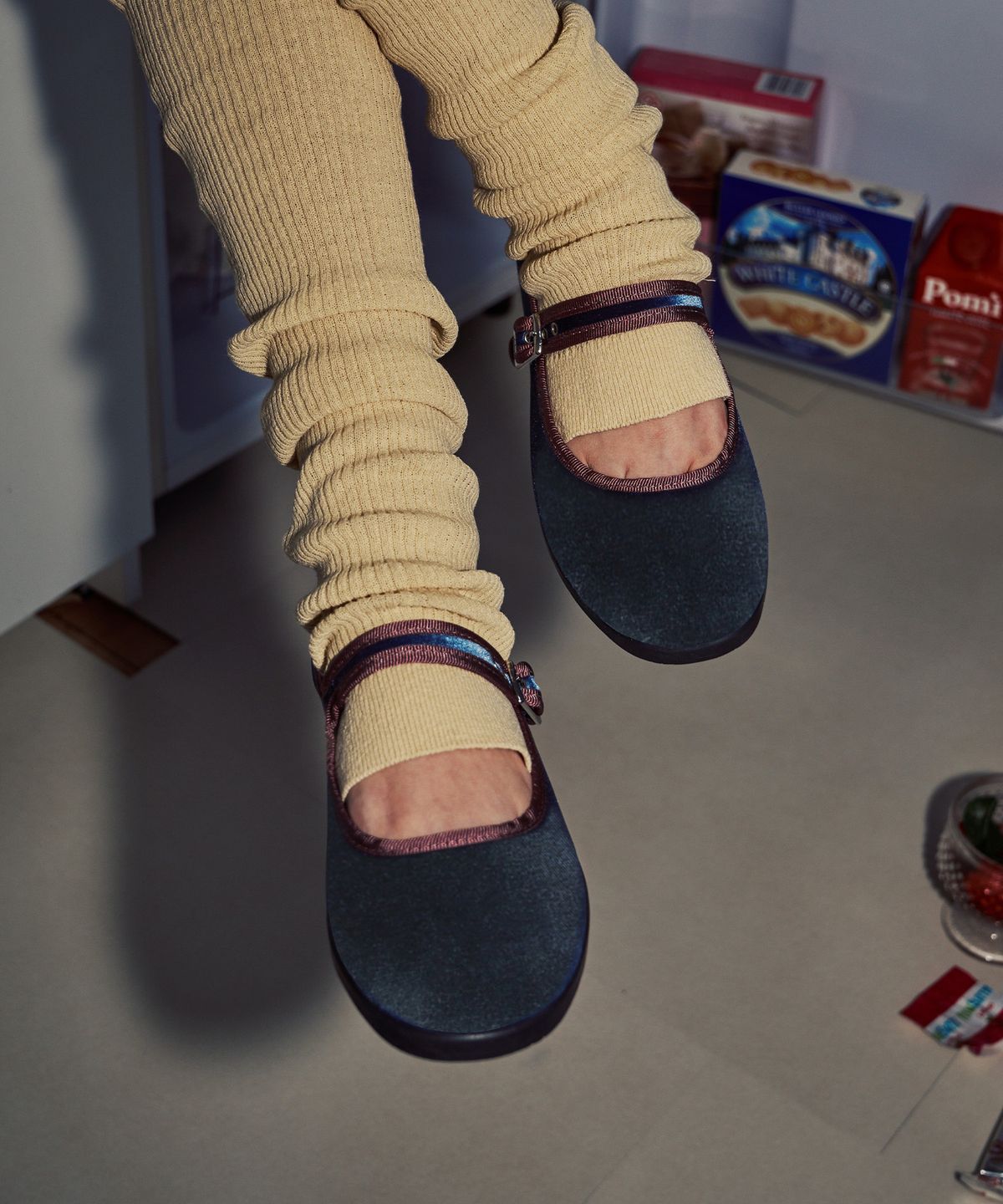 빅토리아 슈즈(VICTORIA SHOES) 쿵푸 벨벳 발레리나 (1080123-PETROLEO)