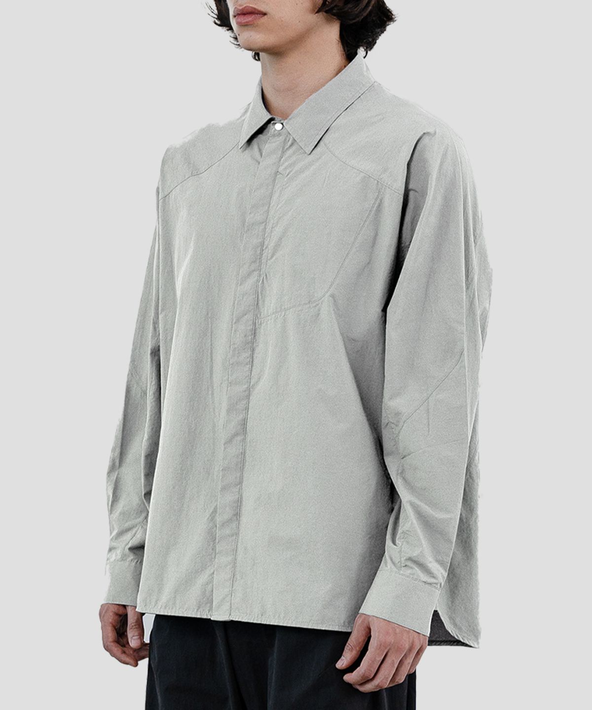 우석(WOOSUK) ARQ Shirt (Off-white)