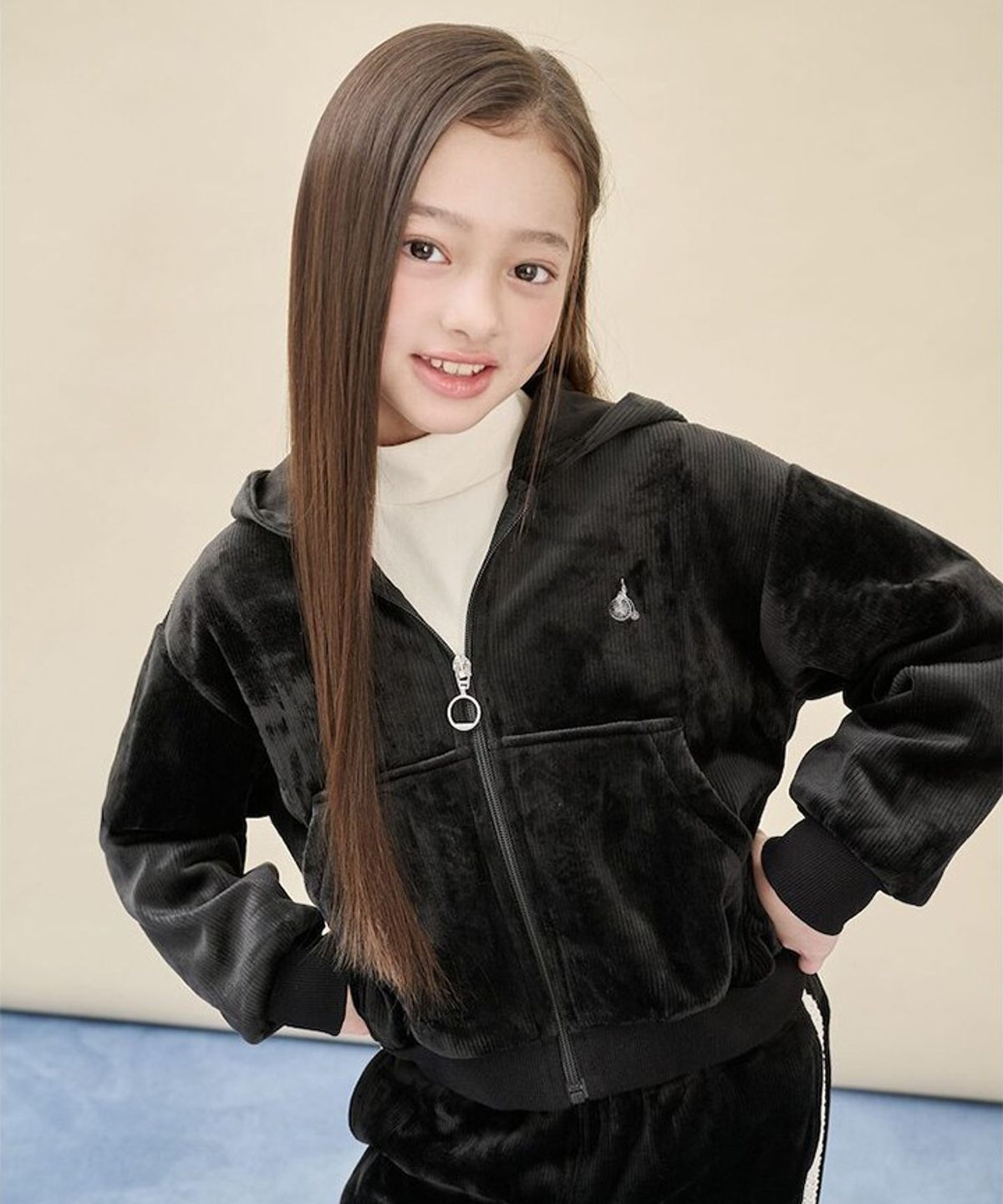 빈폴 키즈(BEANPOLE KIDS) 여아 골벨로아 집업&와이드 팬츠 상하 세트  블랙 (BI5941G045)