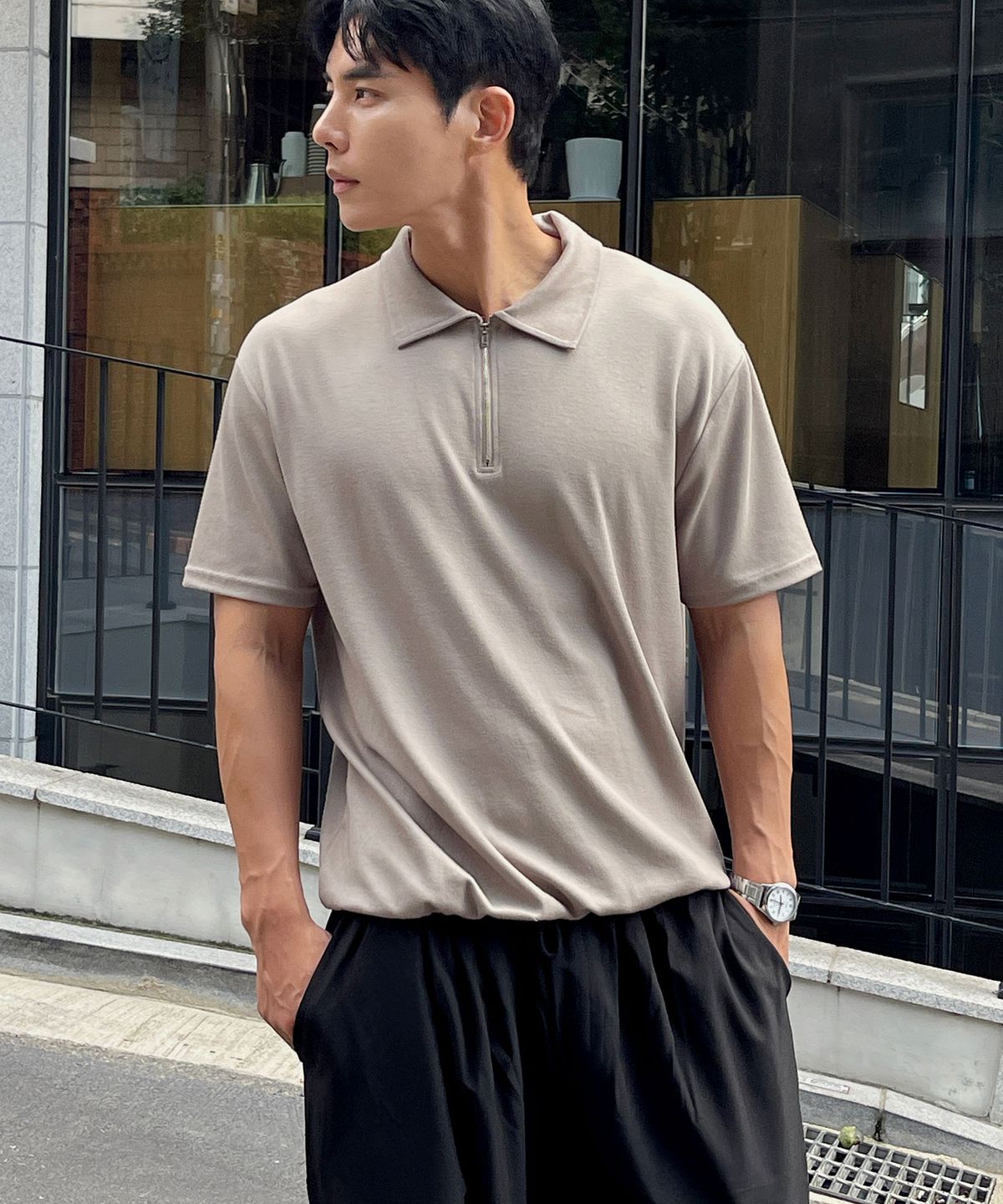 바이모노(BYMONO) [빅사이즈 M-6XL] 쏙쏙숨티 모던 지퍼카라 자동넣입 반팔티