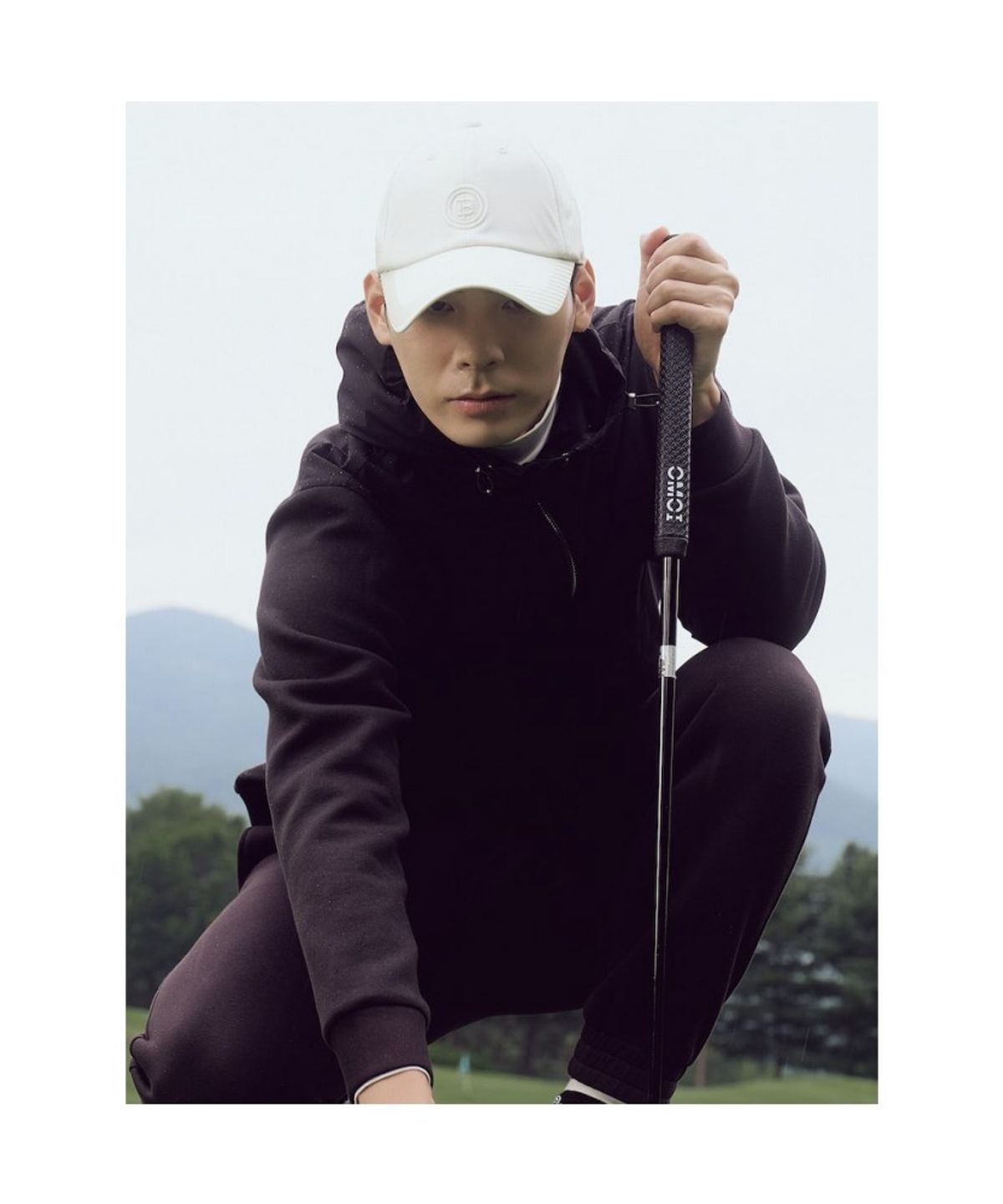 빈폴골프(BEANPOLE GOLF) 남성 패딩 믹스 하이브리드 맨투맨 티셔츠 - 블랙