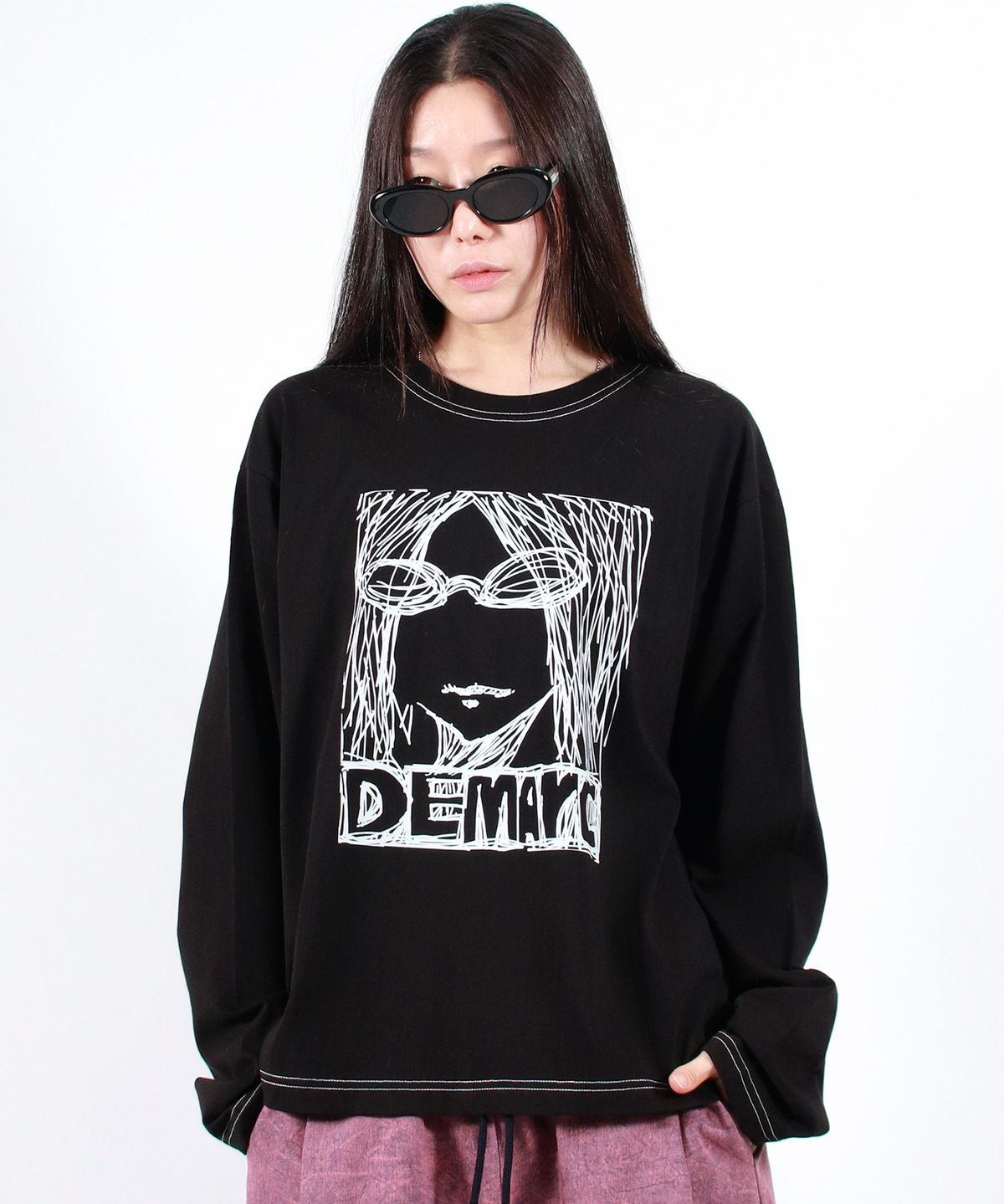 드마크(DEMARC) MARC ILLUST STITCH BOXY LONG SLEEVE - Black