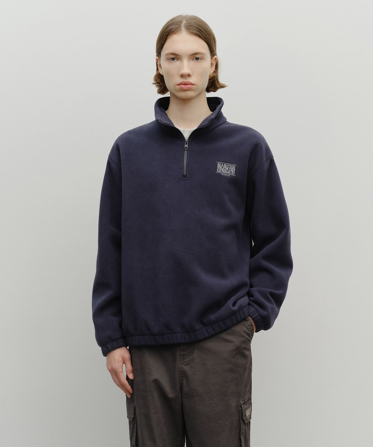 마리떼 프랑소와 저버(MARITHÉ + FRANҪOIS GIRBAUD) CLASSIC LOGO HALF NECK FLEECE SWEATSHIRT navy