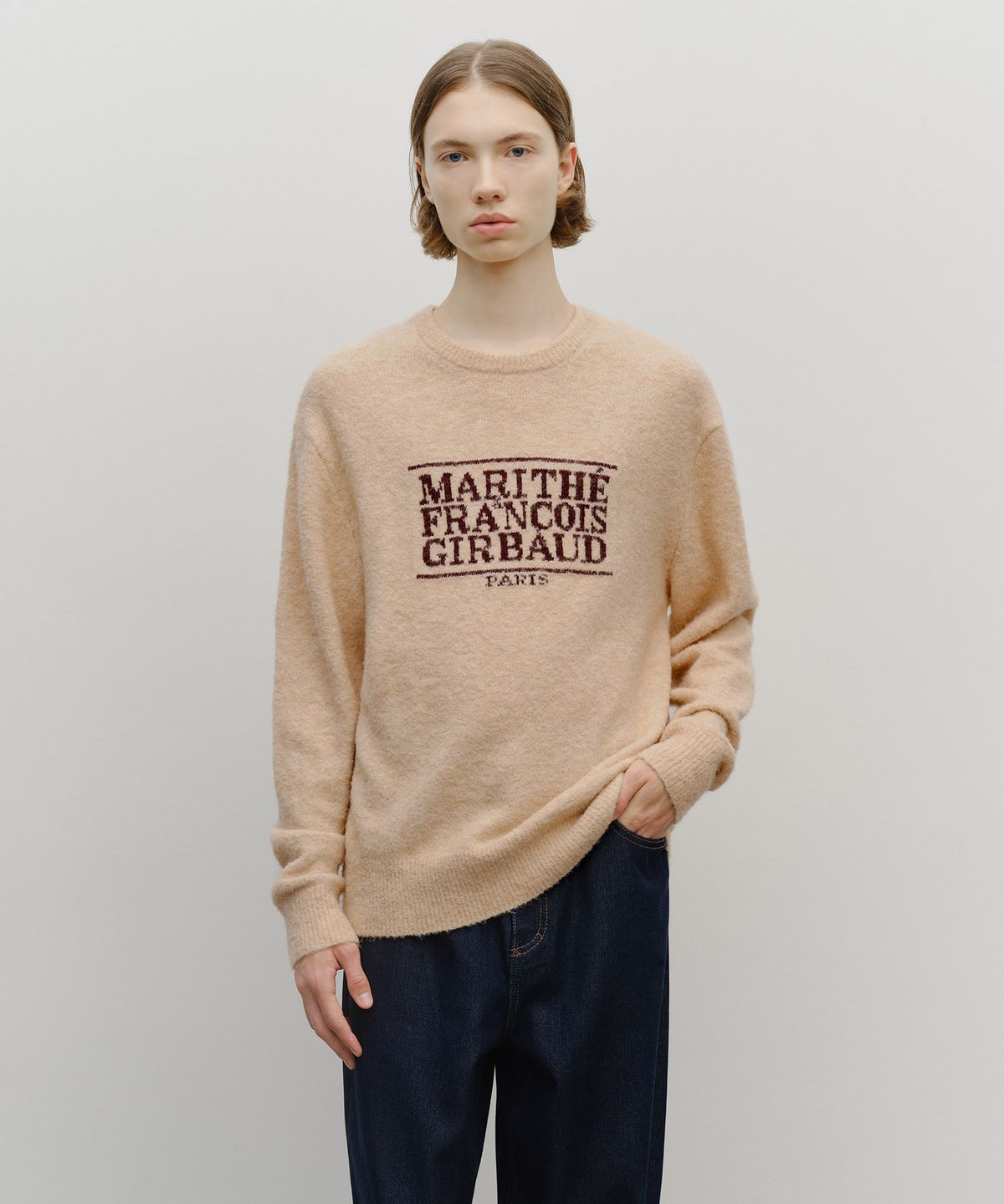마리떼 프랑소와 저버(MARITHÉ + FRANҪOIS GIRBAUD) BOUCLE CLASSIC LOGO KNIT PULLOVER ecru