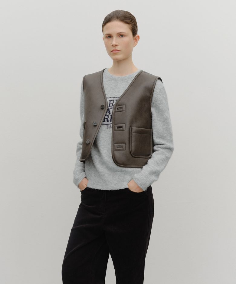 W FAUX LEATHER MUSTANG CROP VEST brown