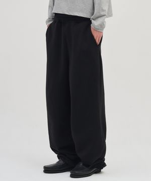 오버 실루엣 스웨트 팬츠 [블랙]