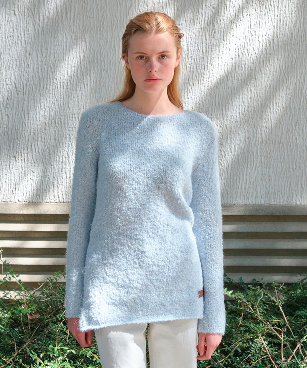 썸웨어버터(SOMEWHEREBUTTER) Boucle Long Sleeve Knit - Light Blue