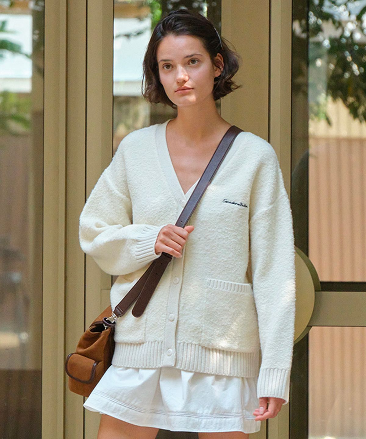 썸웨어버터(SOMEWHEREBUTTER) Rima Boucle V-Neck Cardigan - Ivory