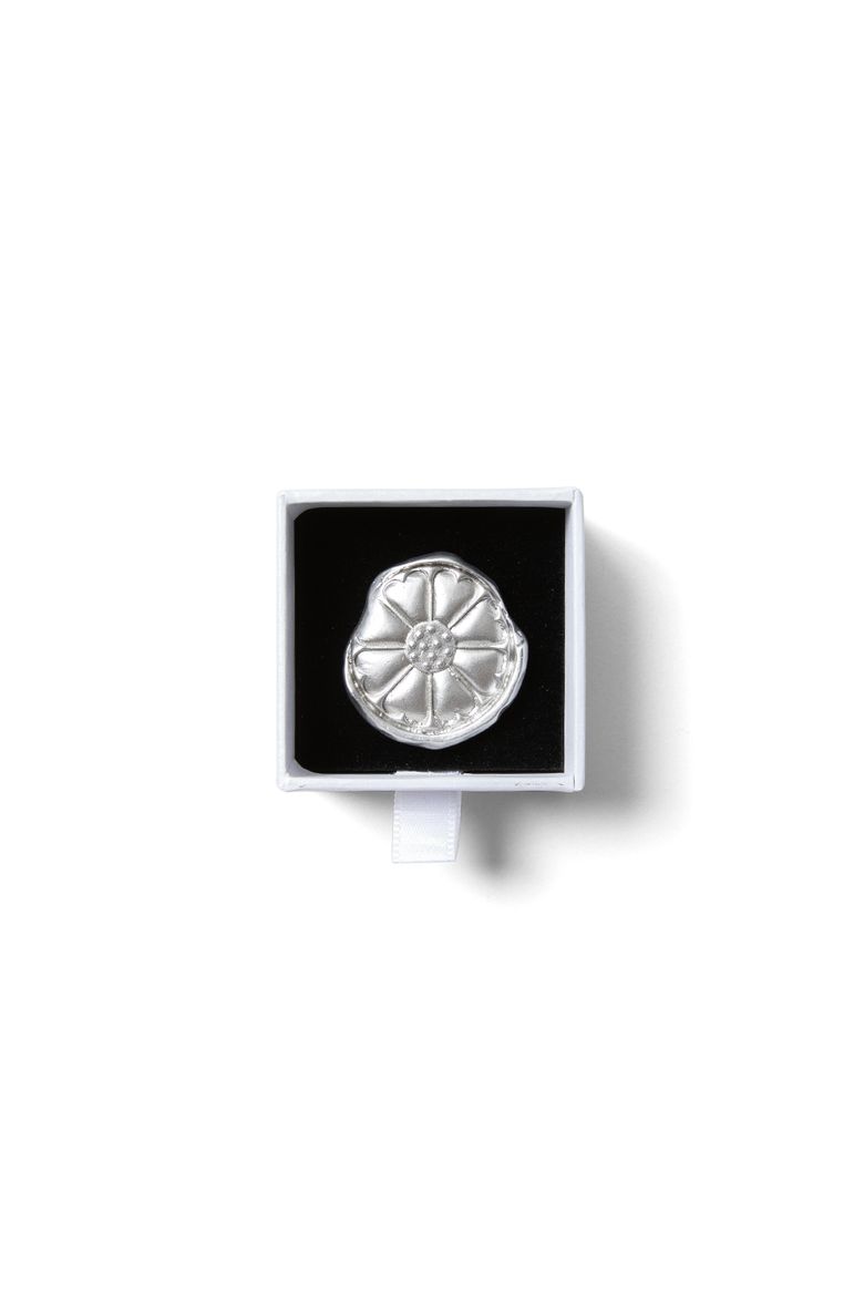 Lotus Flower Brooch Silver Gray