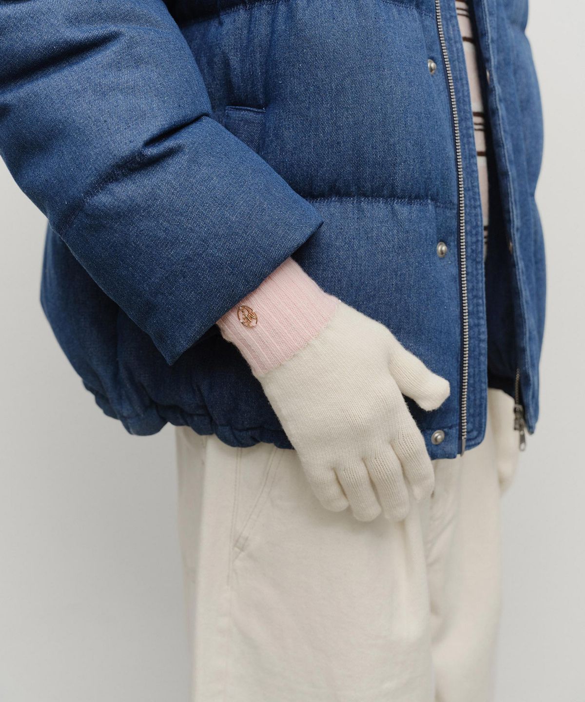 마리떼 프랑소와 저버(MARITHÉ + FRANҪOIS GIRBAUD) CIRCLE LOGO TWOTONE GLOVE ivory