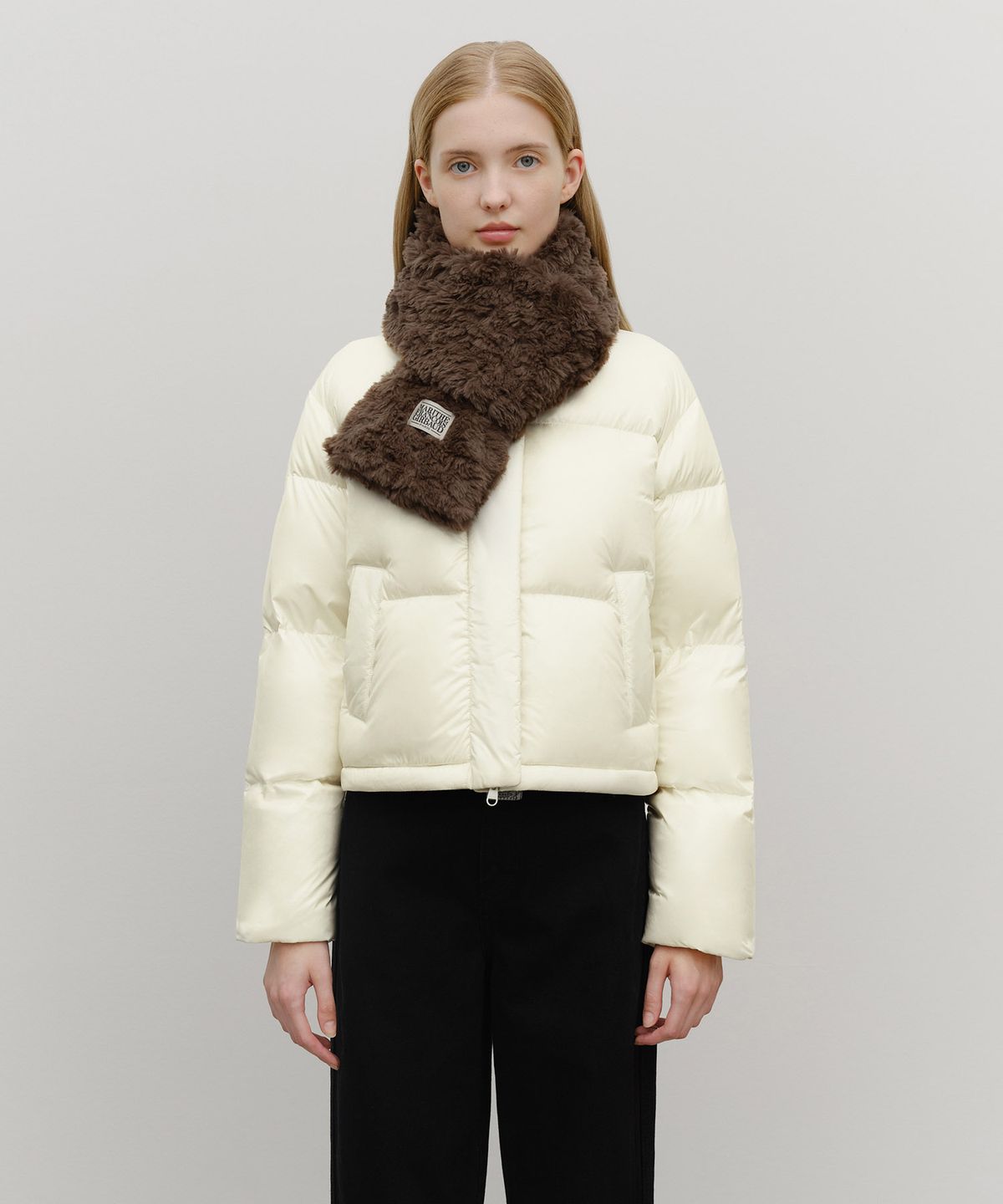 마리떼 프랑소와 저버(MARITHÉ + FRANҪOIS GIRBAUD) CLASSIC LOGO FUR MUFFLER brown