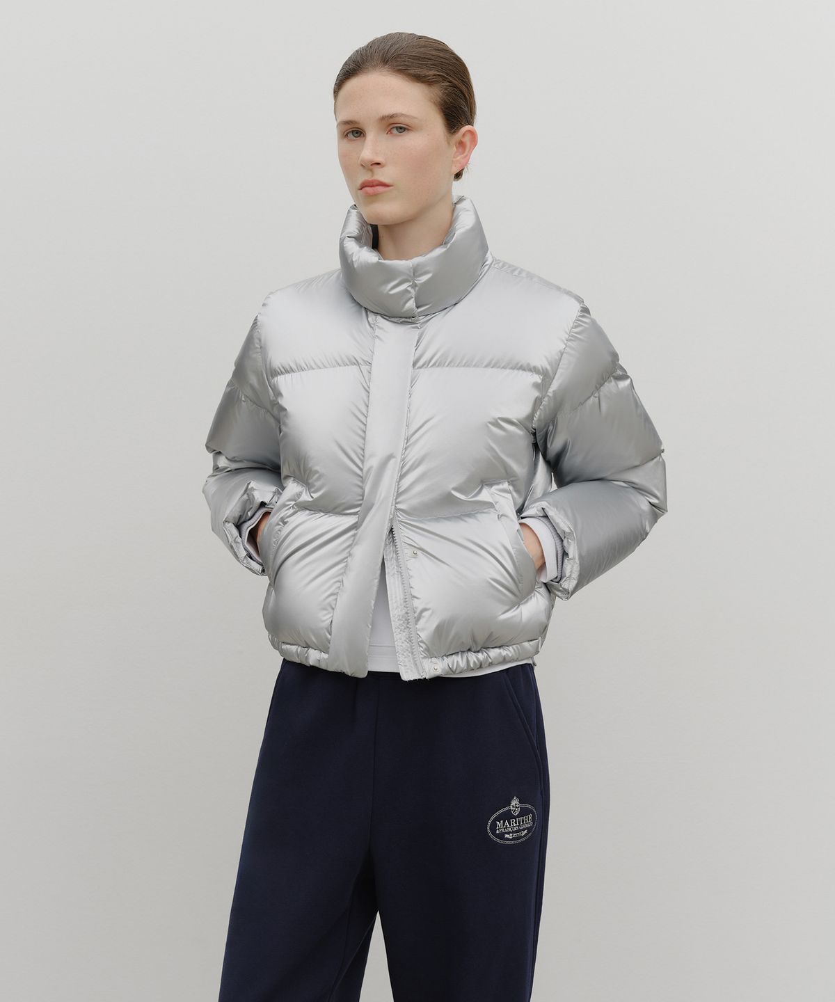 마리떼 프랑소와 저버(MARITHÉ + FRANҪOIS GIRBAUD) W GLOSSY CROP DOWN JACKET silver