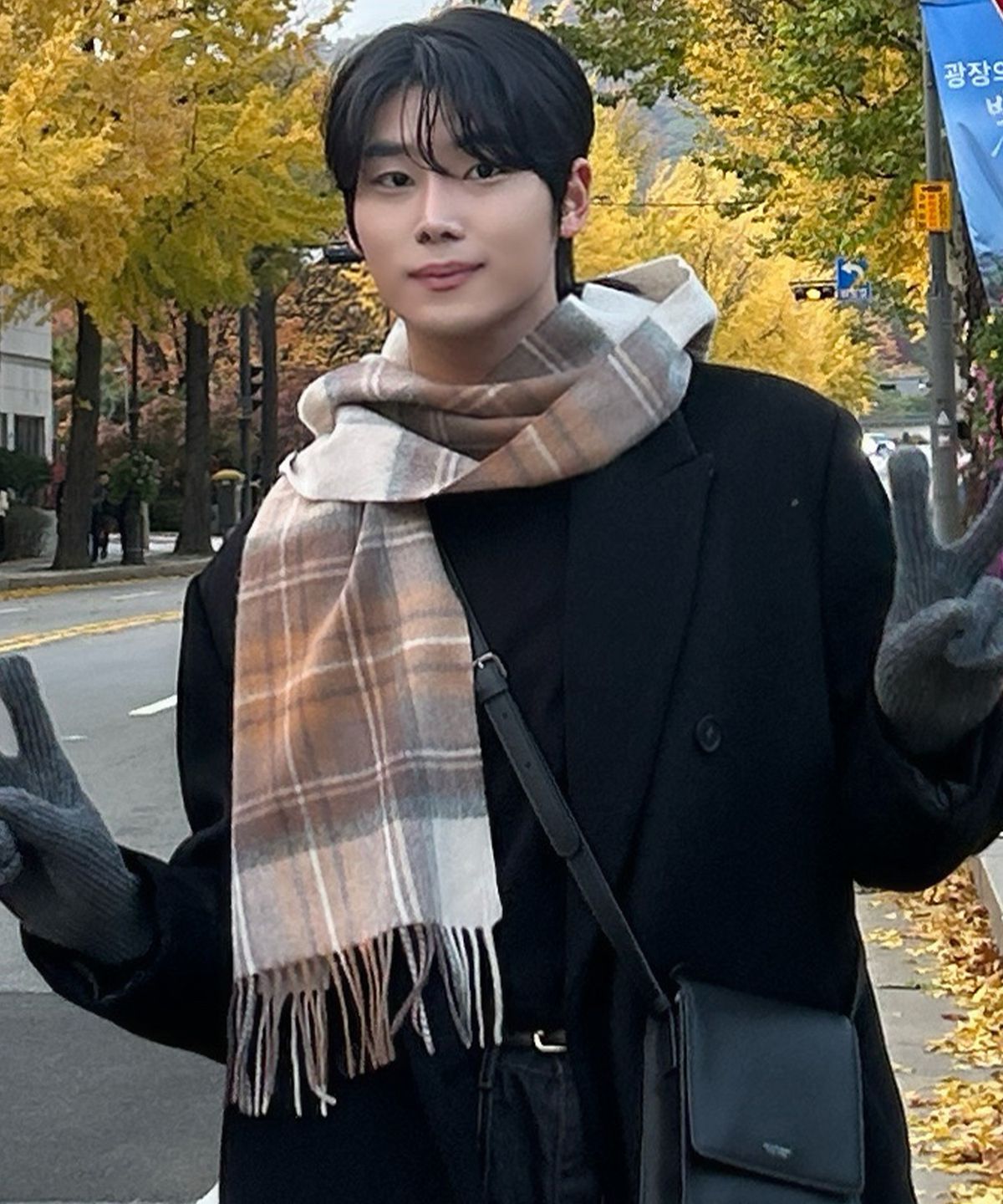 마인드브릿지(MINDBRIDGE) 100%울 체크 데일리 머플러 - 2color