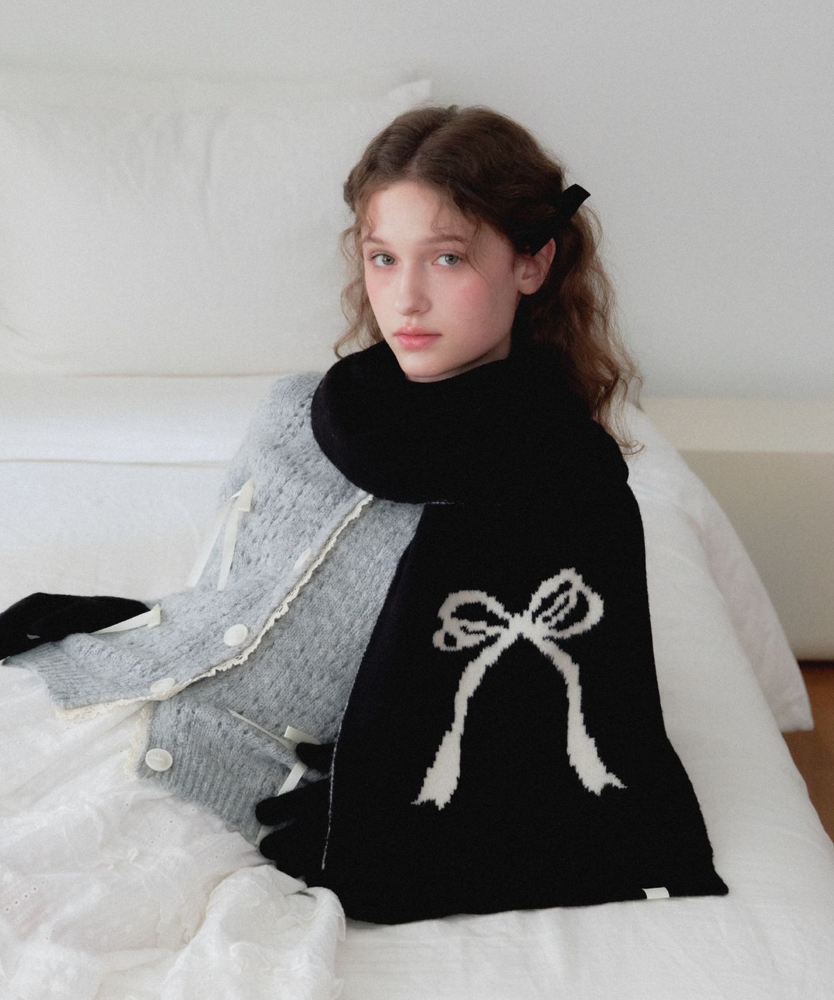 래니래니(RENNYRENNIE) RIBBON MUFFLER - 리본 머플러[ NIGHT BLACK M006NB]