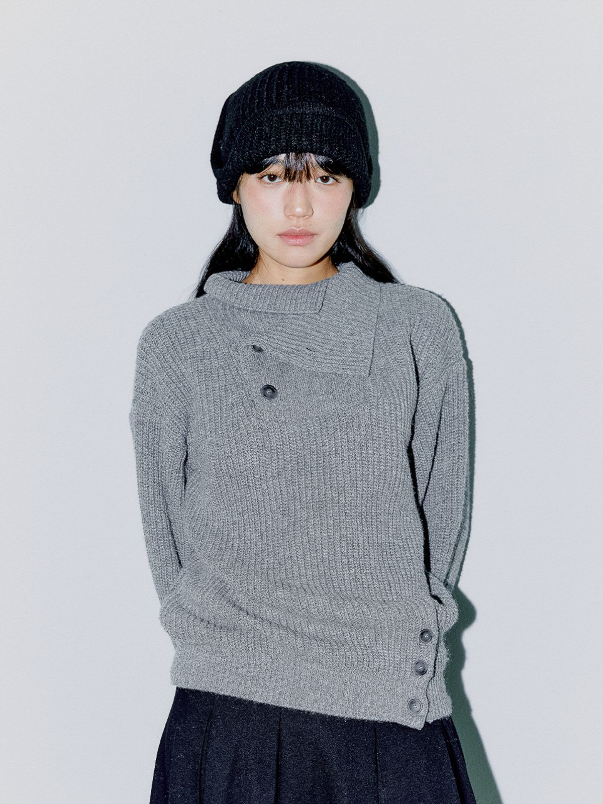 오피쉬(OAFISH) ASYMMETRIC TURTLENECK KNIT, MELANGE