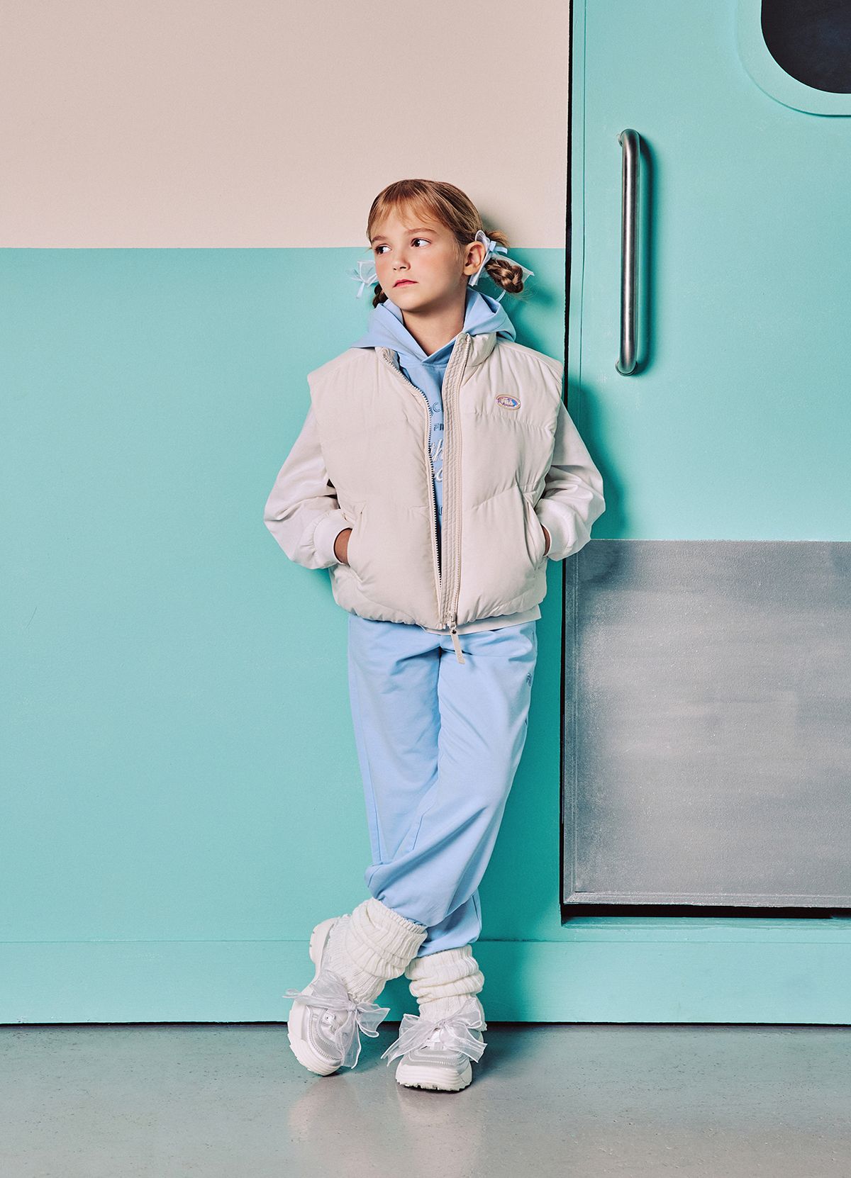 휠라 키즈(FILA KIDS) 여아 숏 패딩 조끼