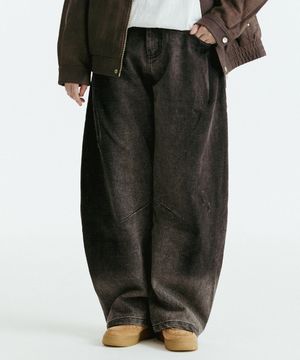 뒷면 절개 데님 팬츠 (블랙)