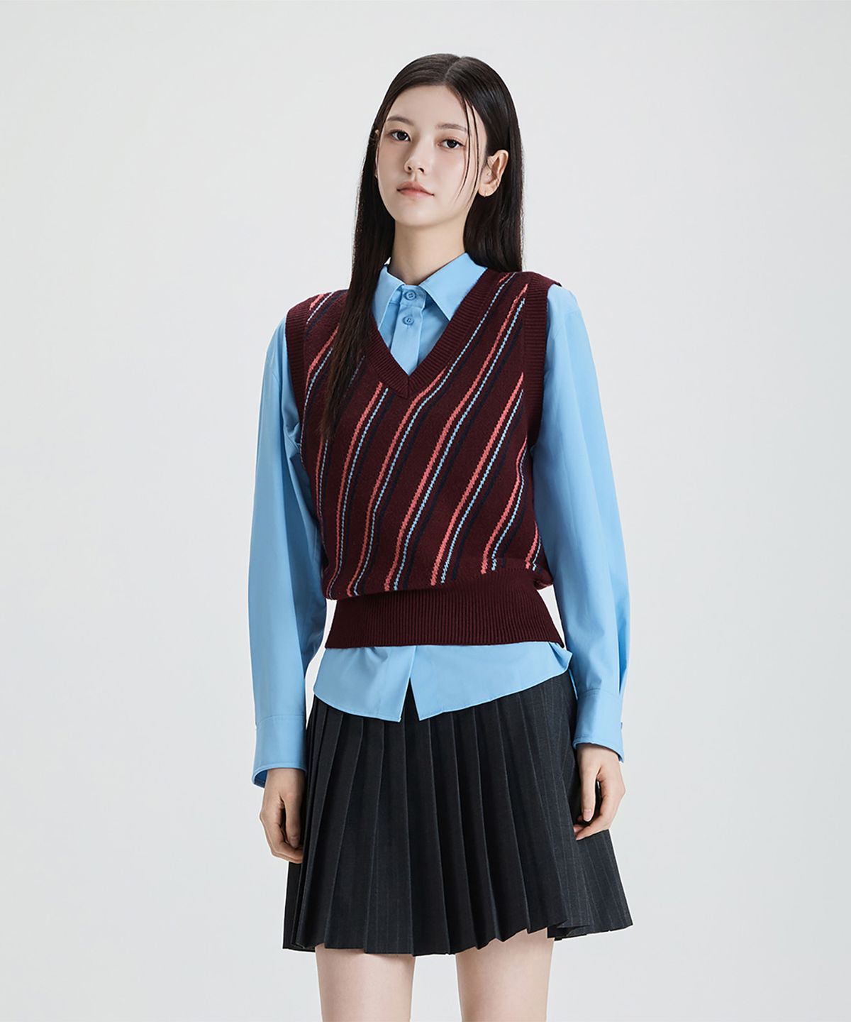 미쏘(MIXXO) 사선 스트라이프 베스트_MIWVKFT13T