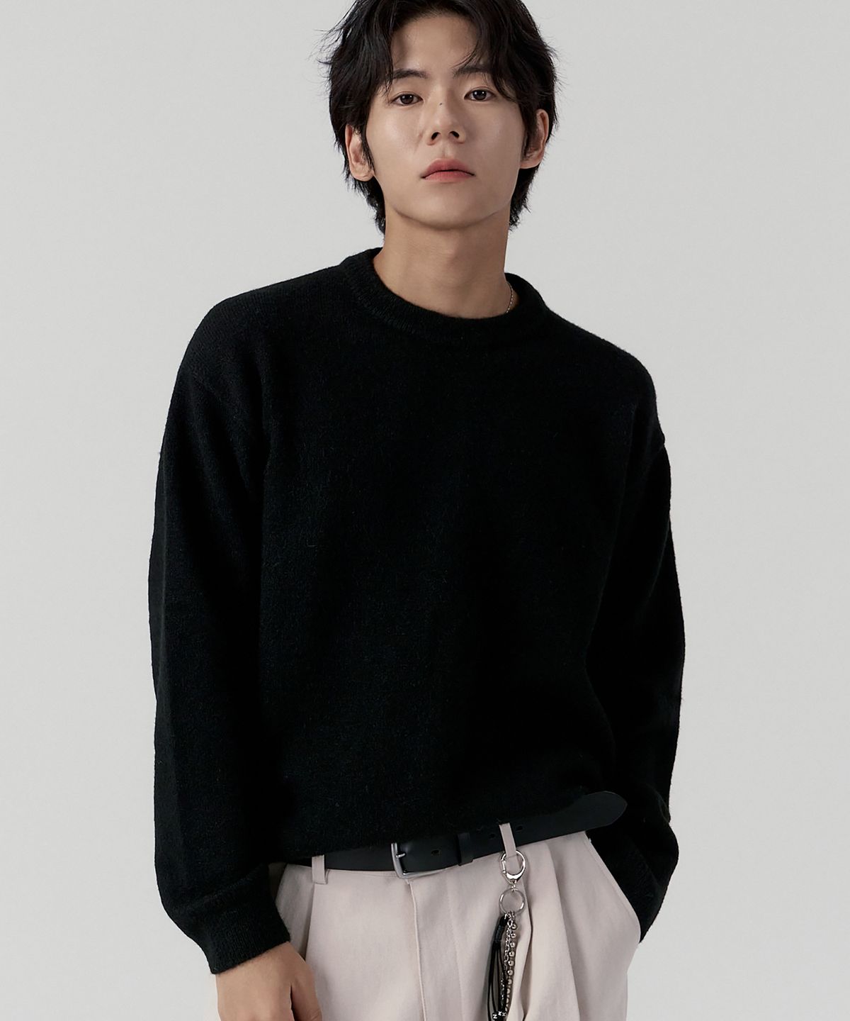 그노크(GNOK) 헤라시 울 라운드 니트[블랙]