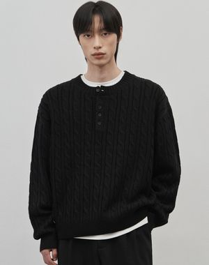 코렌 세미 오버핏 케이블 헨리넥 니트 [블랙]