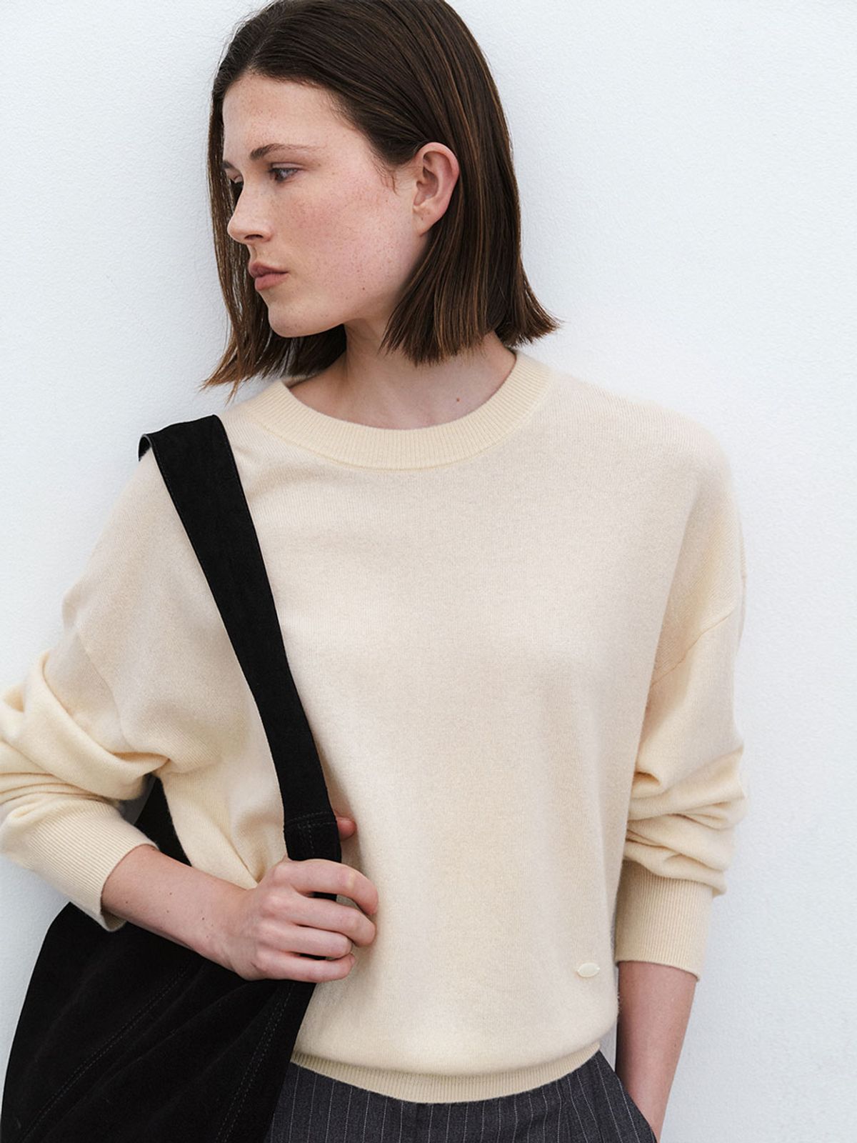 아틀리에 나인(ATELIER NAIN) ESSENTIAL CASHMERE CREW NECK KNIT(T-7124)